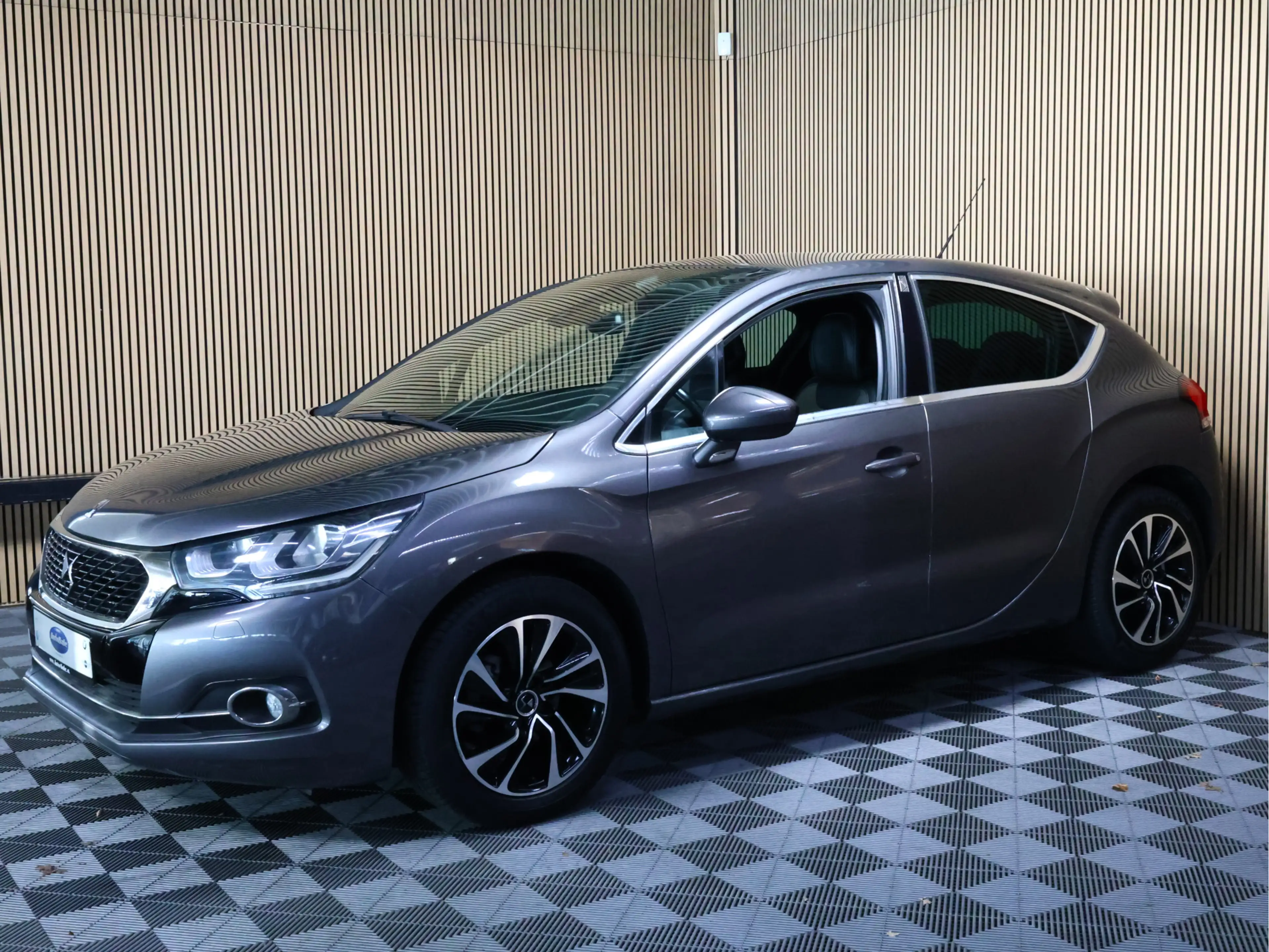 DS Automobiles DS 4 Crossback 1.2 PureTech Business NAVI CRUISE CLIMA PDC '16 — photo 9