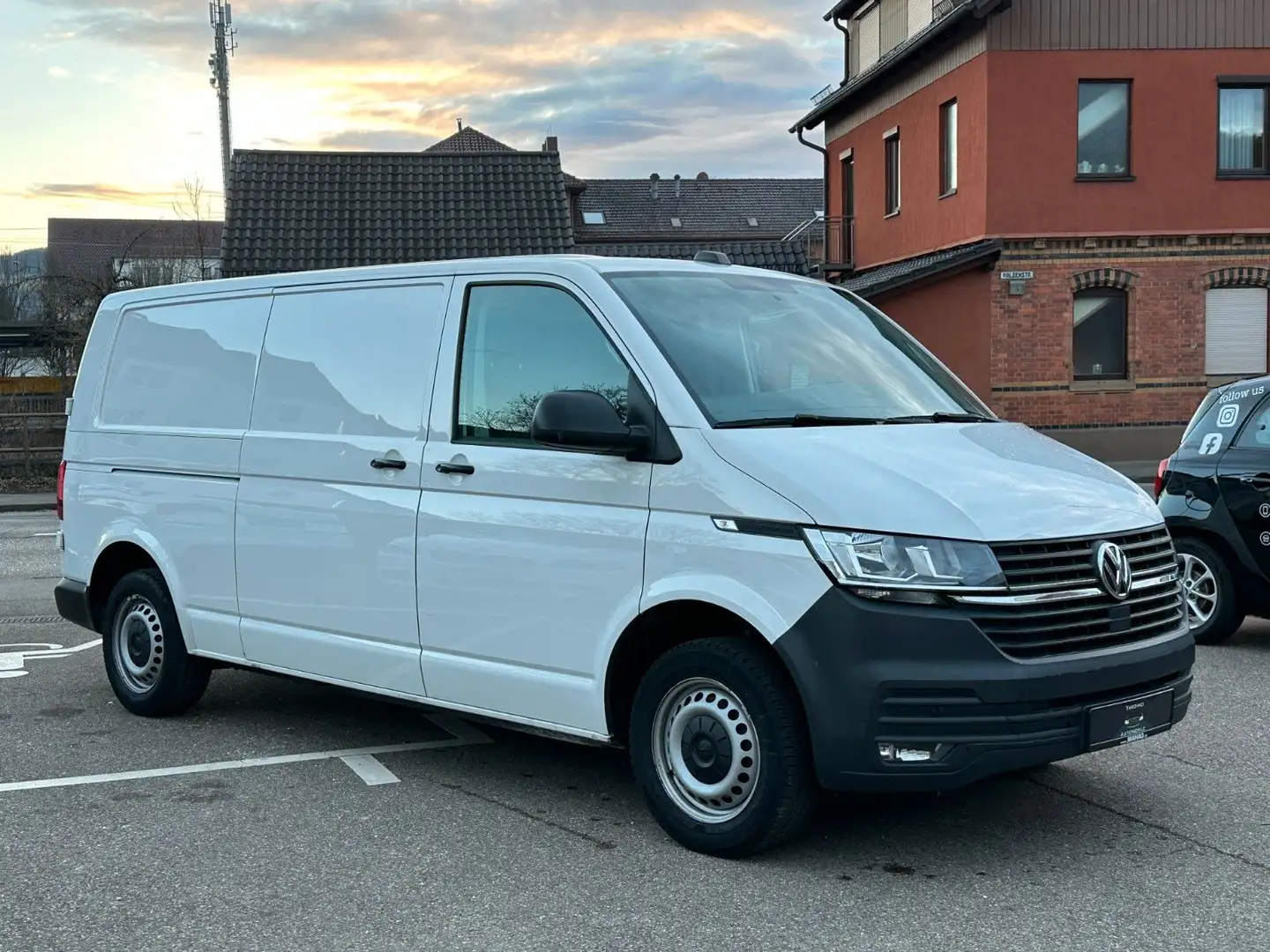 Volkswagen T6 Transporter T6.1 Transporter LR*ACC*STANDHZG*8 FACH*CAR PLAY Wit - 1