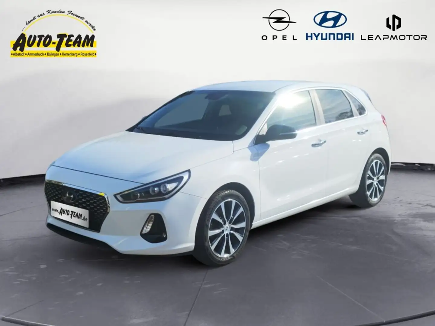 Hyundai i30 1.4 T-GDI Intro Edition Blanc - 1