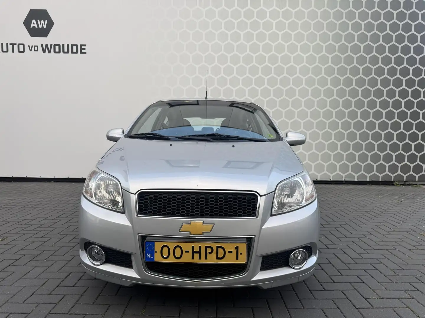 Chevrolet Aveo 1.2 16V LS / Airco / Lage Km stand / Netjes Grau - 2