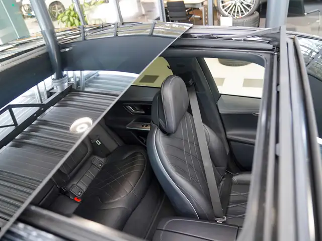 Mercedes-Benz Eqe view 9