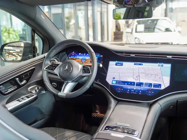 Mercedes-Benz Eqe view 11