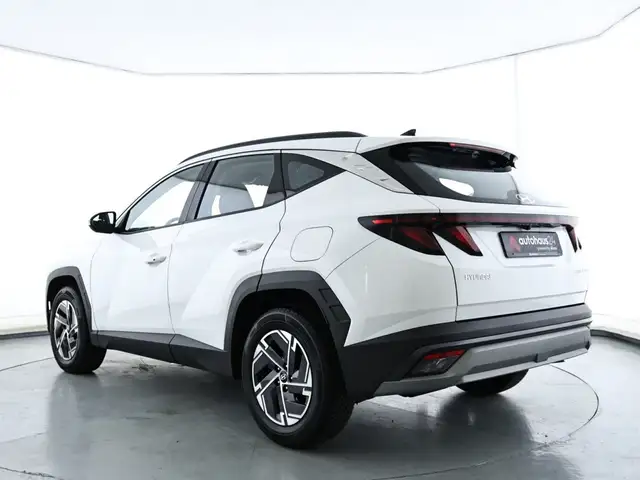 Hyundai Tucson view 4