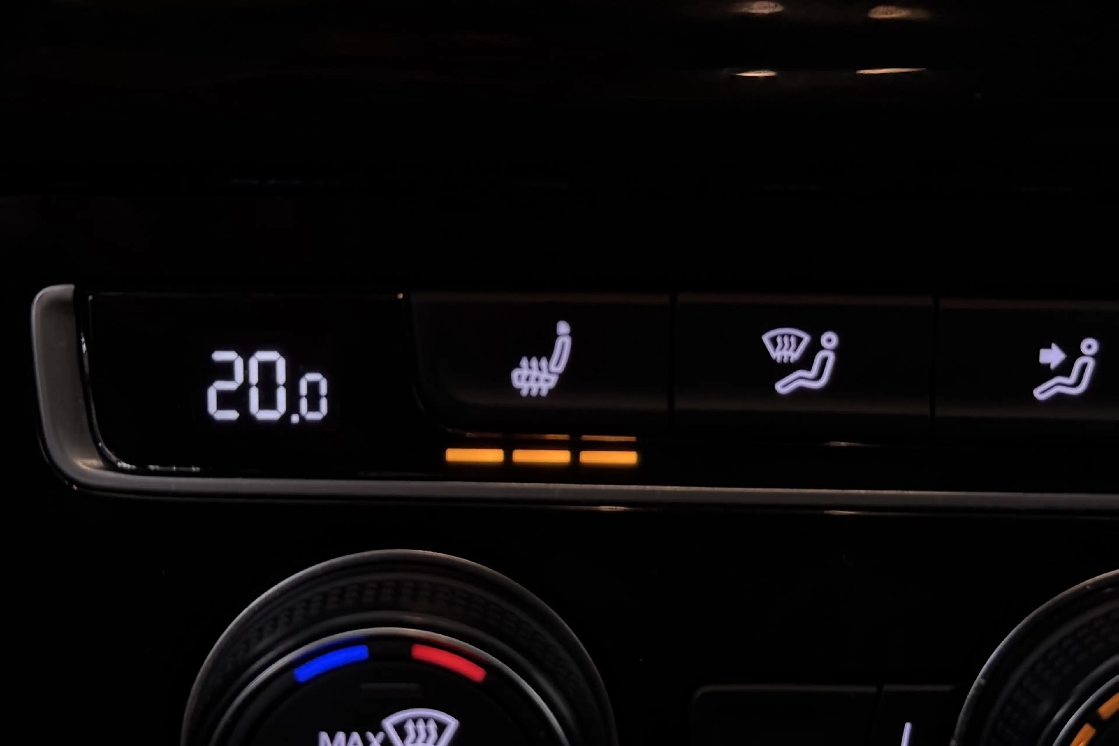 Volkswagen Golf 1.2 TSI Connected Series (CARPLAY, STOELVERWARMING — photo 18