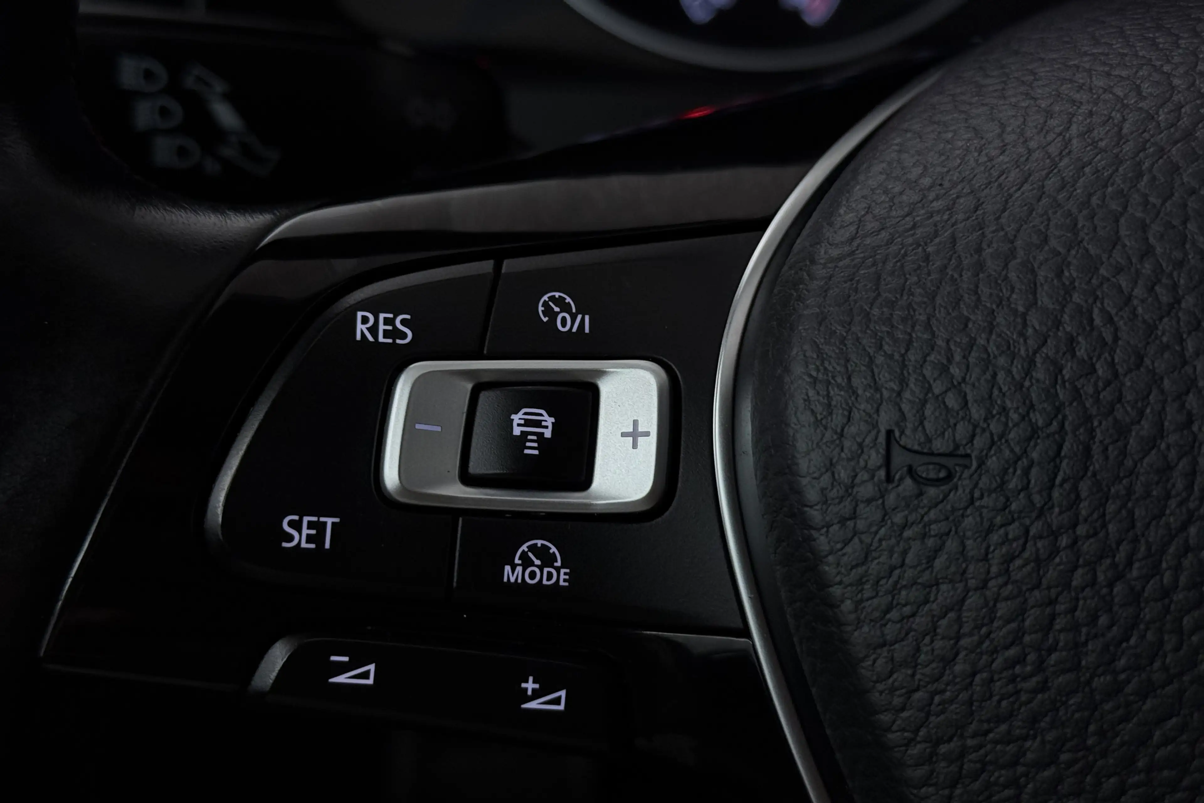 Volkswagen Golf 1.2 TSI Connected Series (CARPLAY, STOELVERWARMING — photo 16