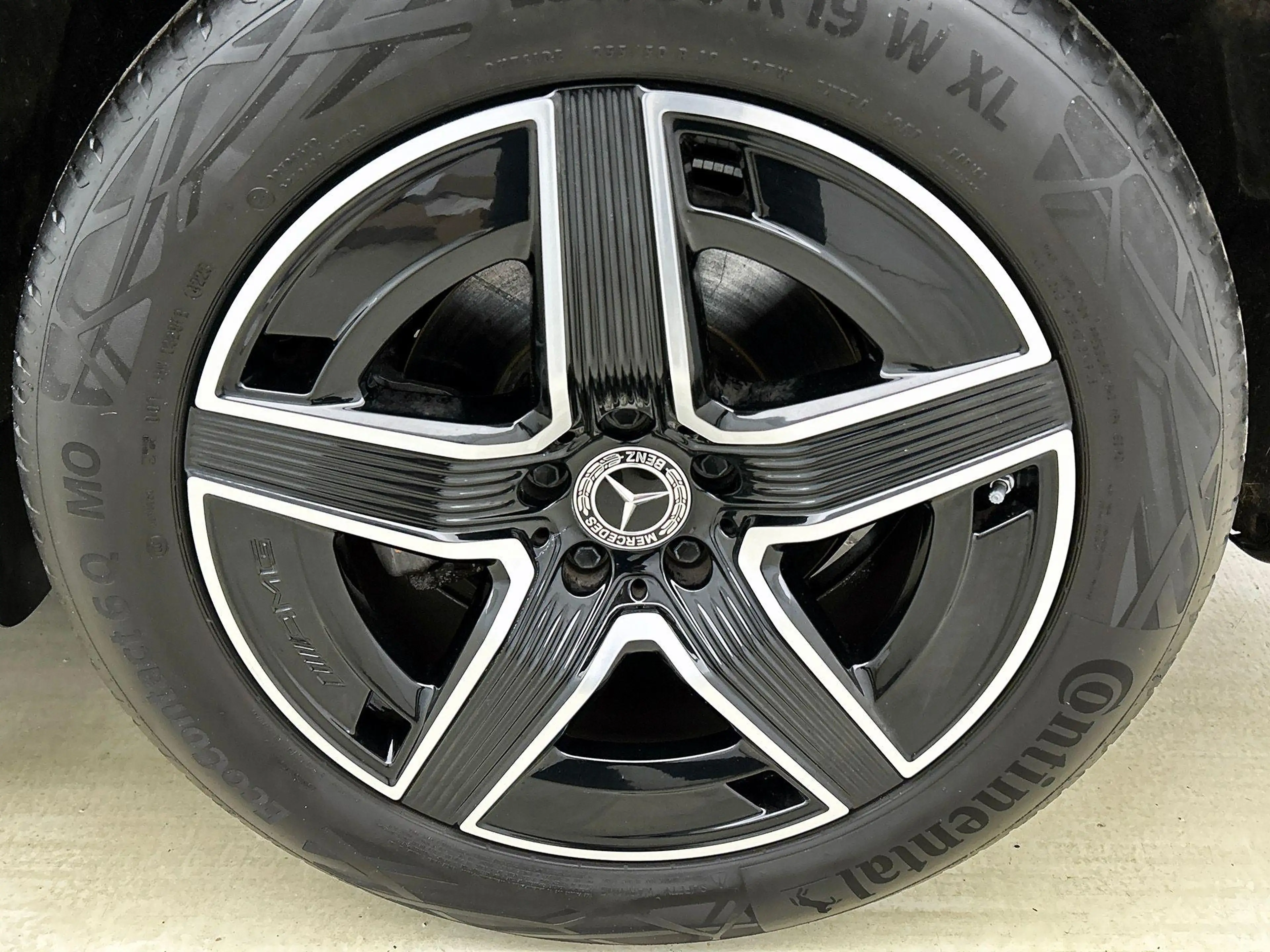 Mercedes-Benz GLC 200 4MATIC SUV AMG Line | Panoramisch Dak | Dodehoekas — photo 4