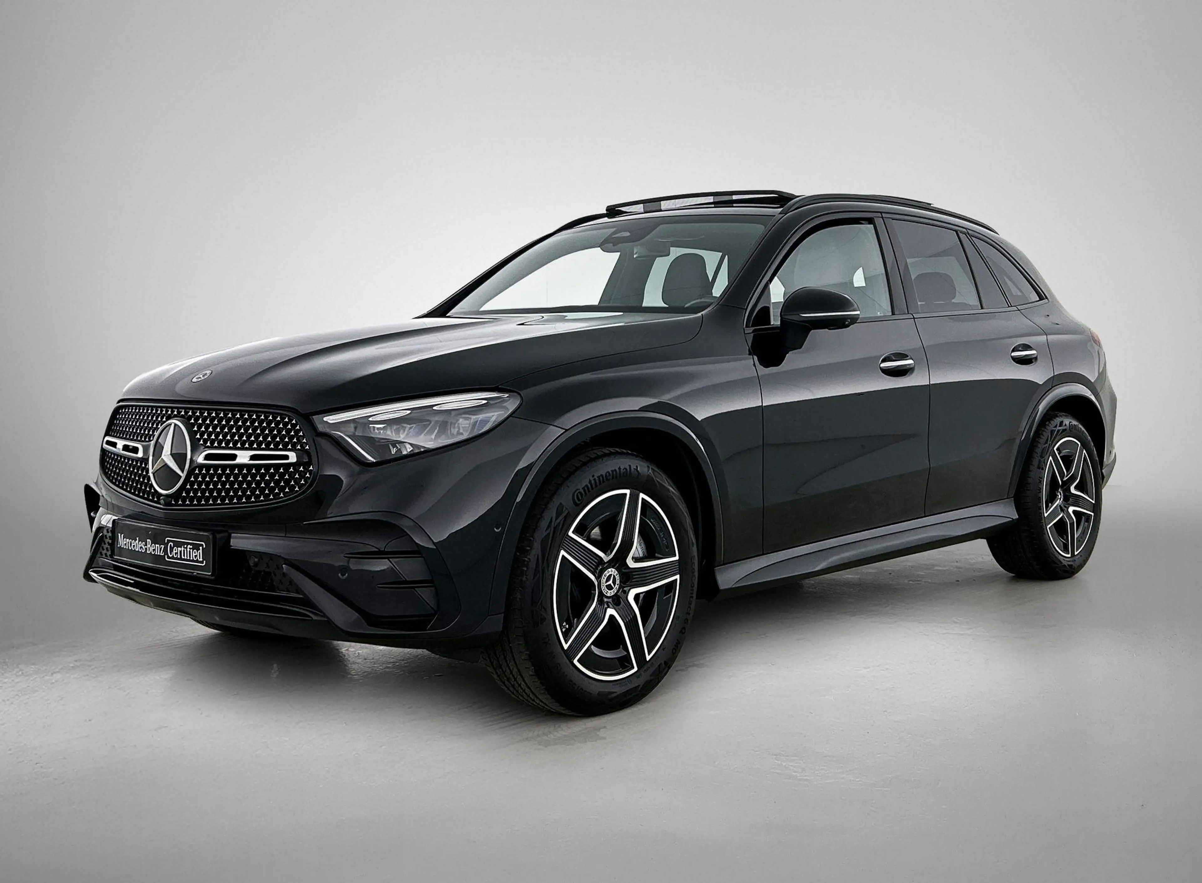 Mercedes-Benz GLC 200 4MATIC SUV AMG Line | Panoramisch Dak | Dodehoekas