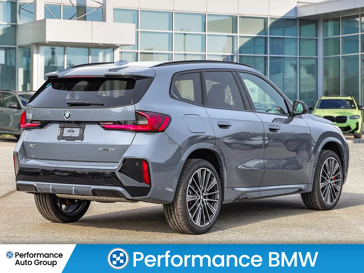 BMW X1 снимка BMW X1