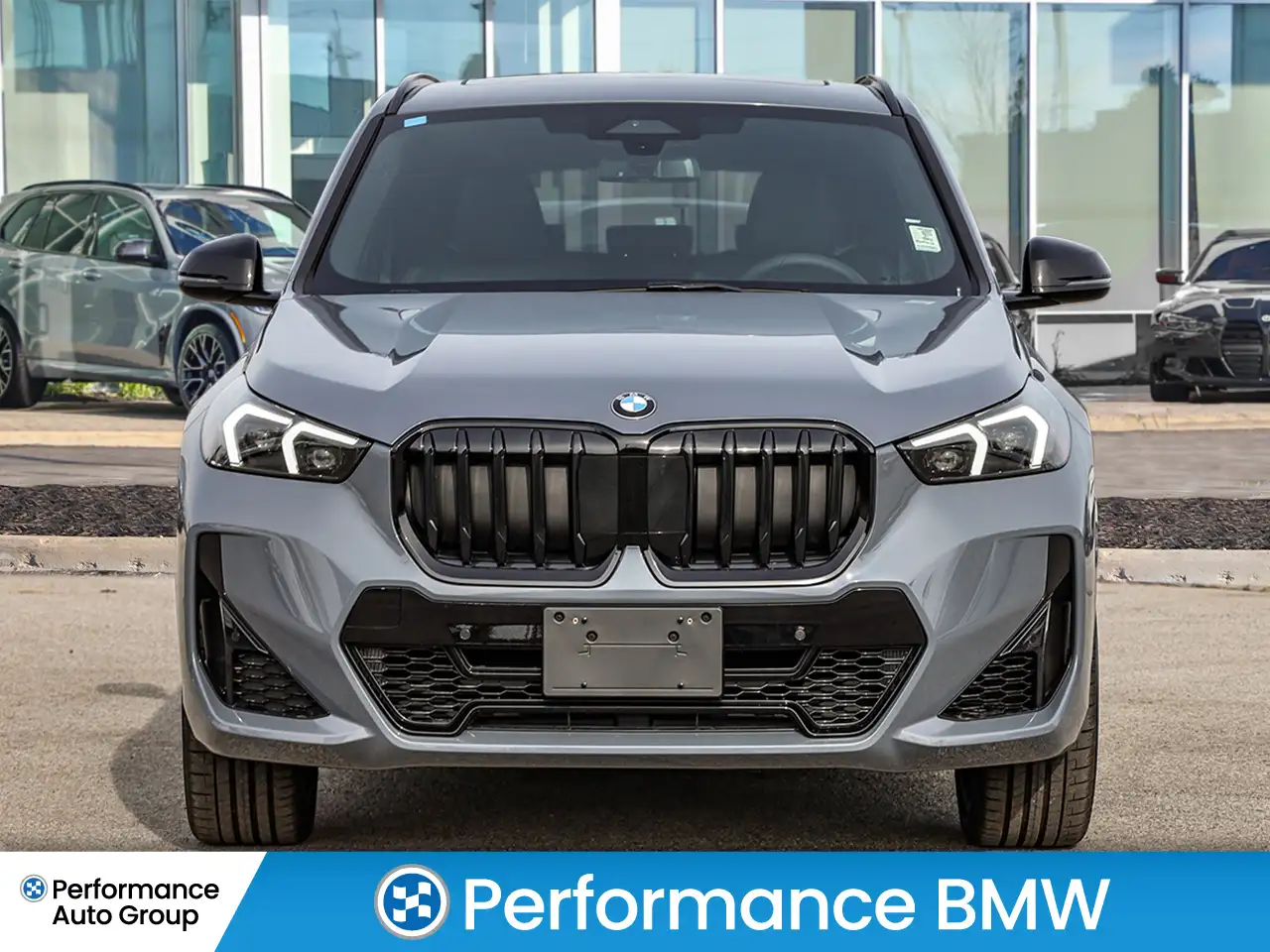 BMW X1 снимка BMW X1