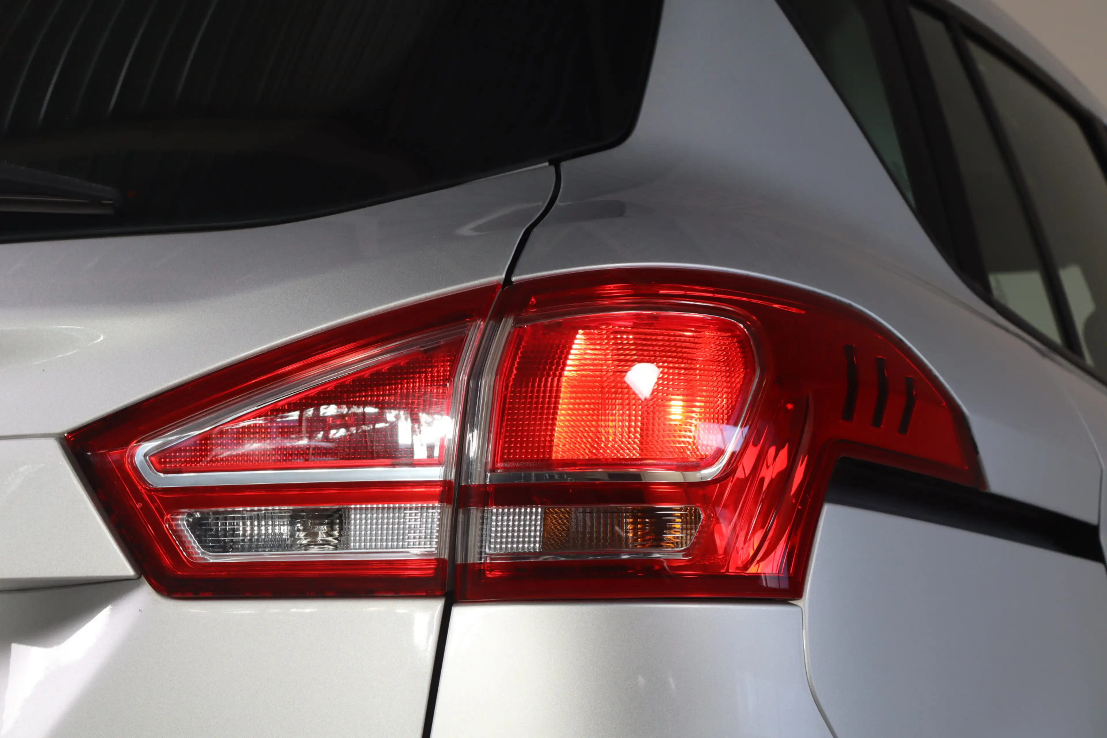 Ford B-Max 1.0 EcoBoost Trend - NL Auto!! Airco I Parksens. A — photo 17