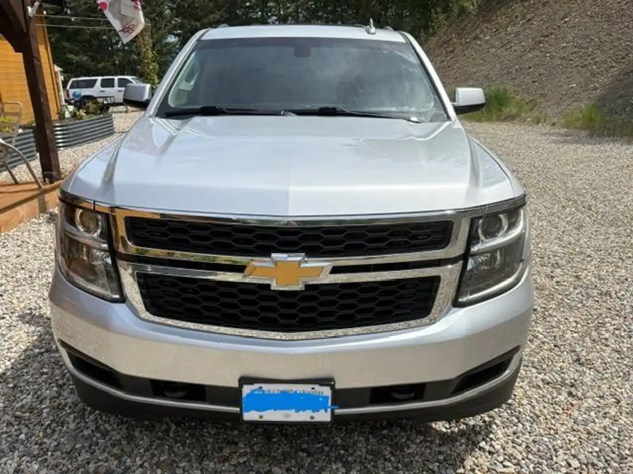 Chevrolet Suburban снимка Chevrolet Suburban