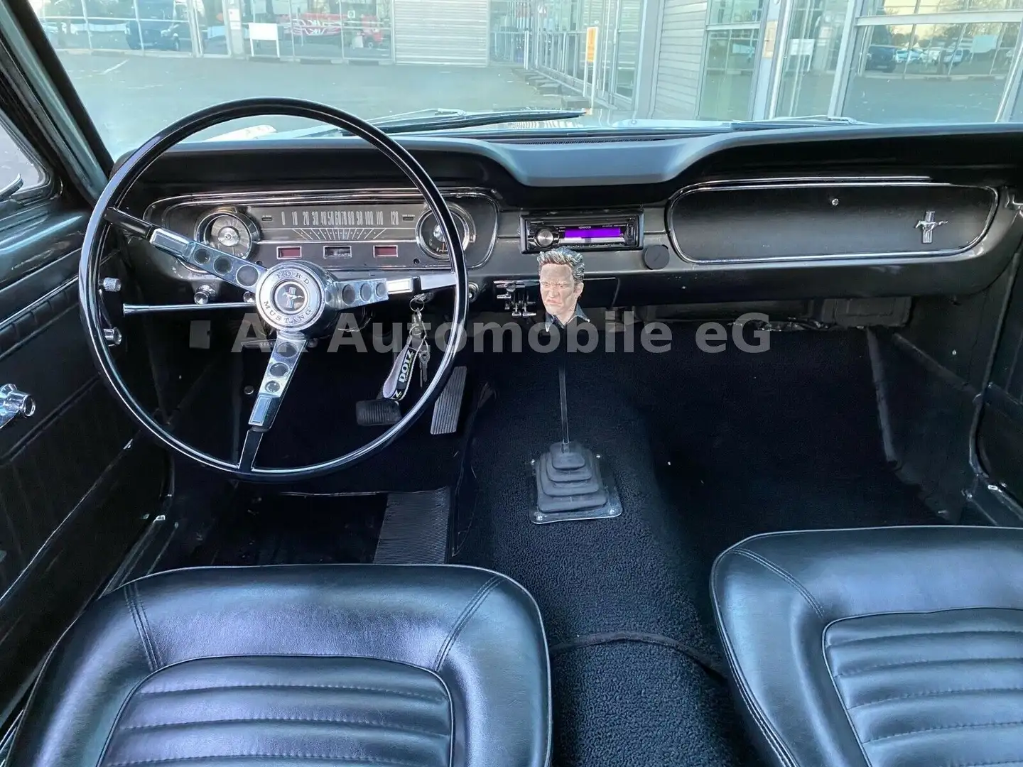 Ford Mustang Coupe 302 V8 64 1/2 Gris - 2