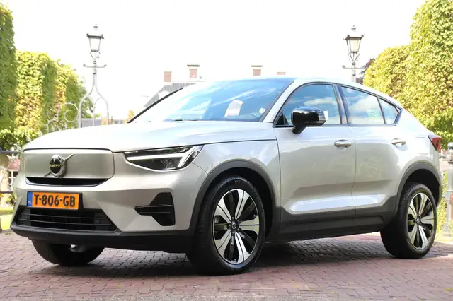 Volvo C40 Single Motor Core 69 kWh | NL-AUTO! | 1 EIGENAAR!