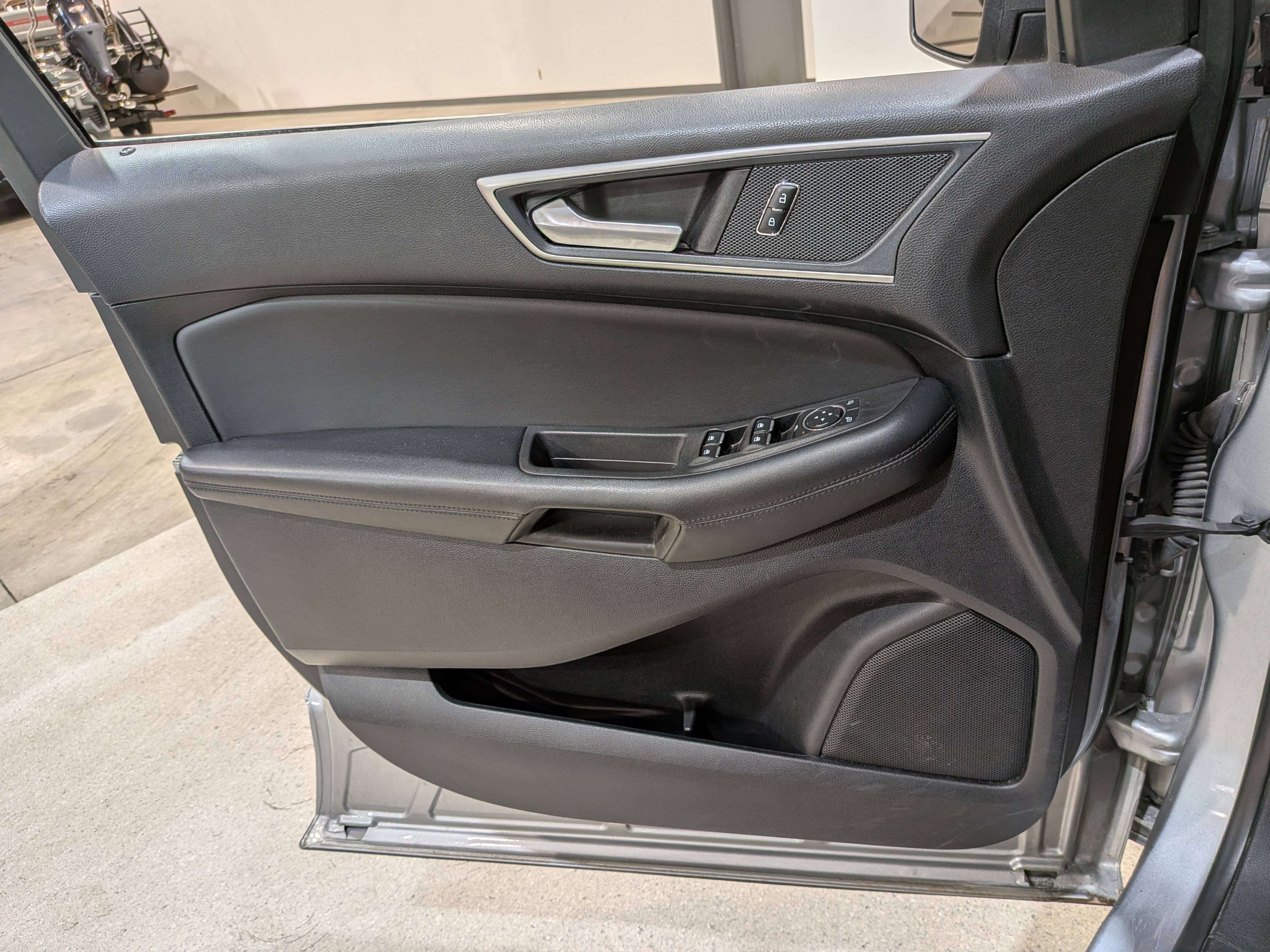 Ford Edge 2023