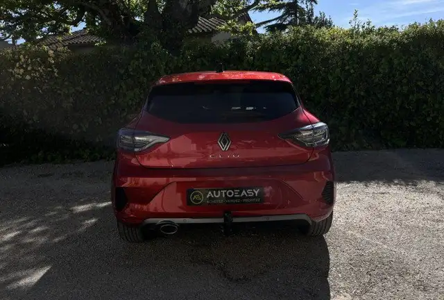 Renault Clio view 4