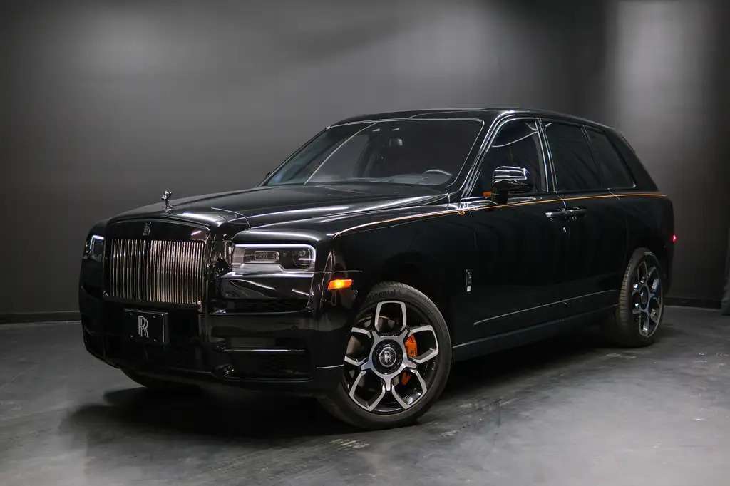 2023 Rolls-Royce Cullinan - Starlight Headliner