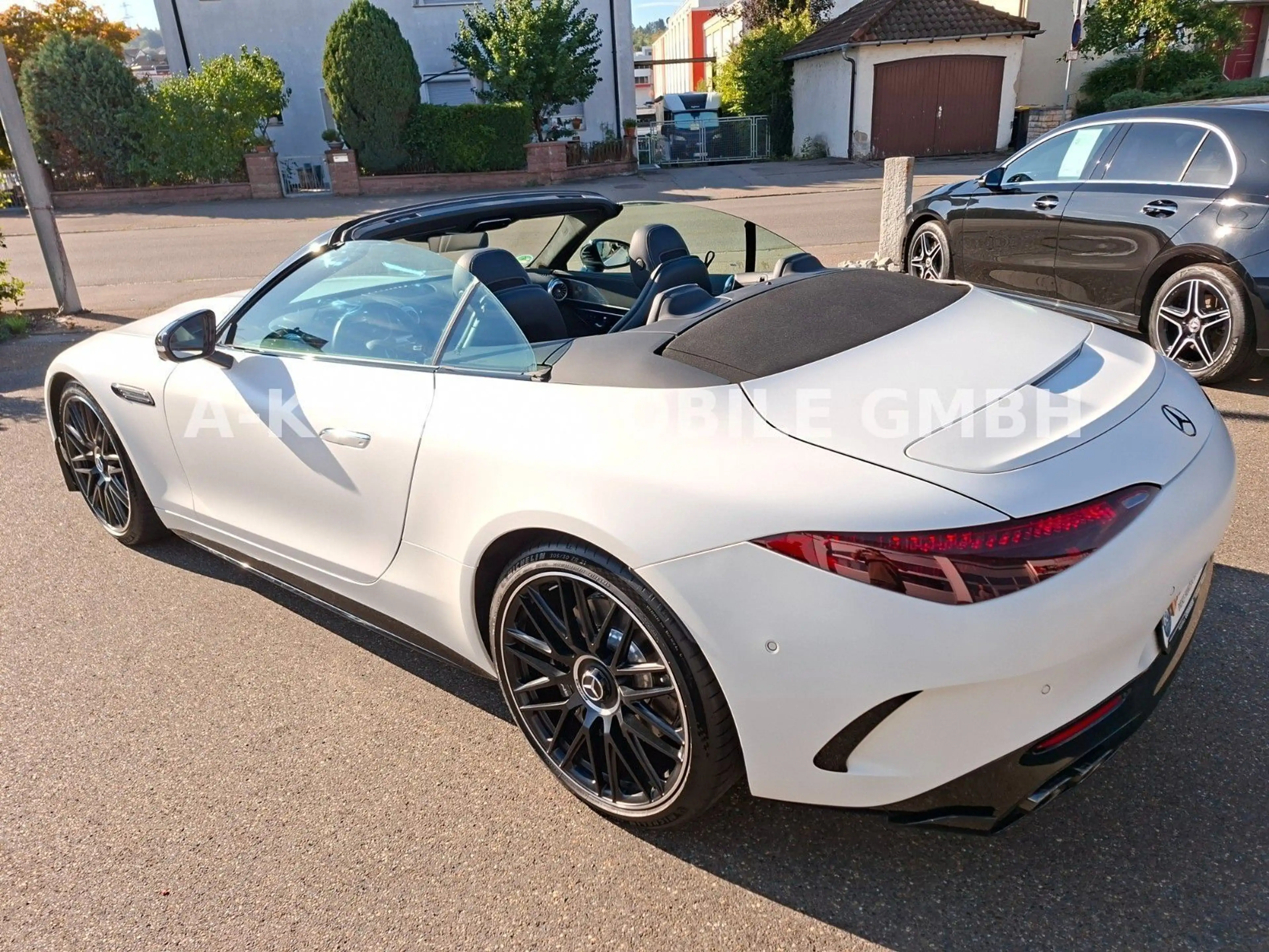 Mercedes-Benz SL 43 AMG Roadster — photo 7