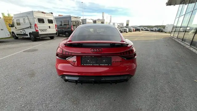 Audi e-tron GT 93,4kWh RS quattro Ansicht 4