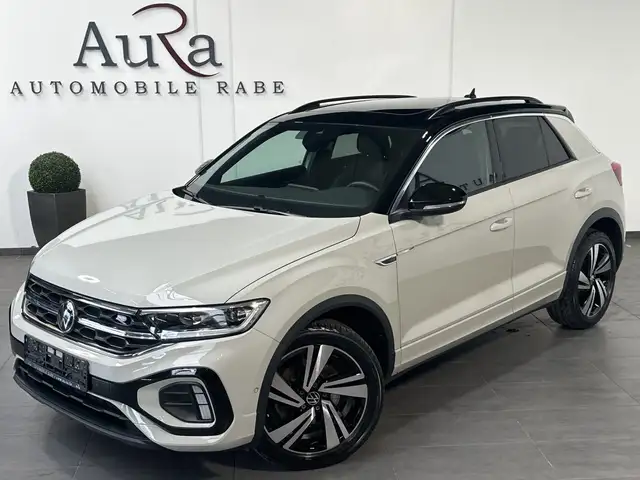 Volkswagen T-Roc view 2