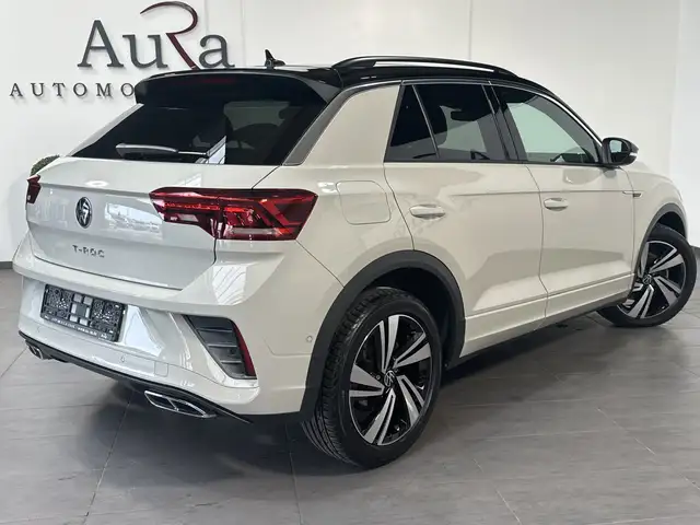 Volkswagen T-Roc view 4
