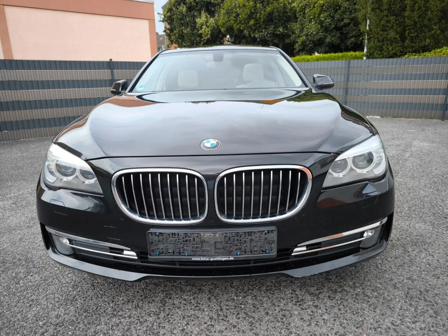 BMW 730 d xDrive Leder-Navi-Xenon-GSD-SoftClose Schwarz - 2