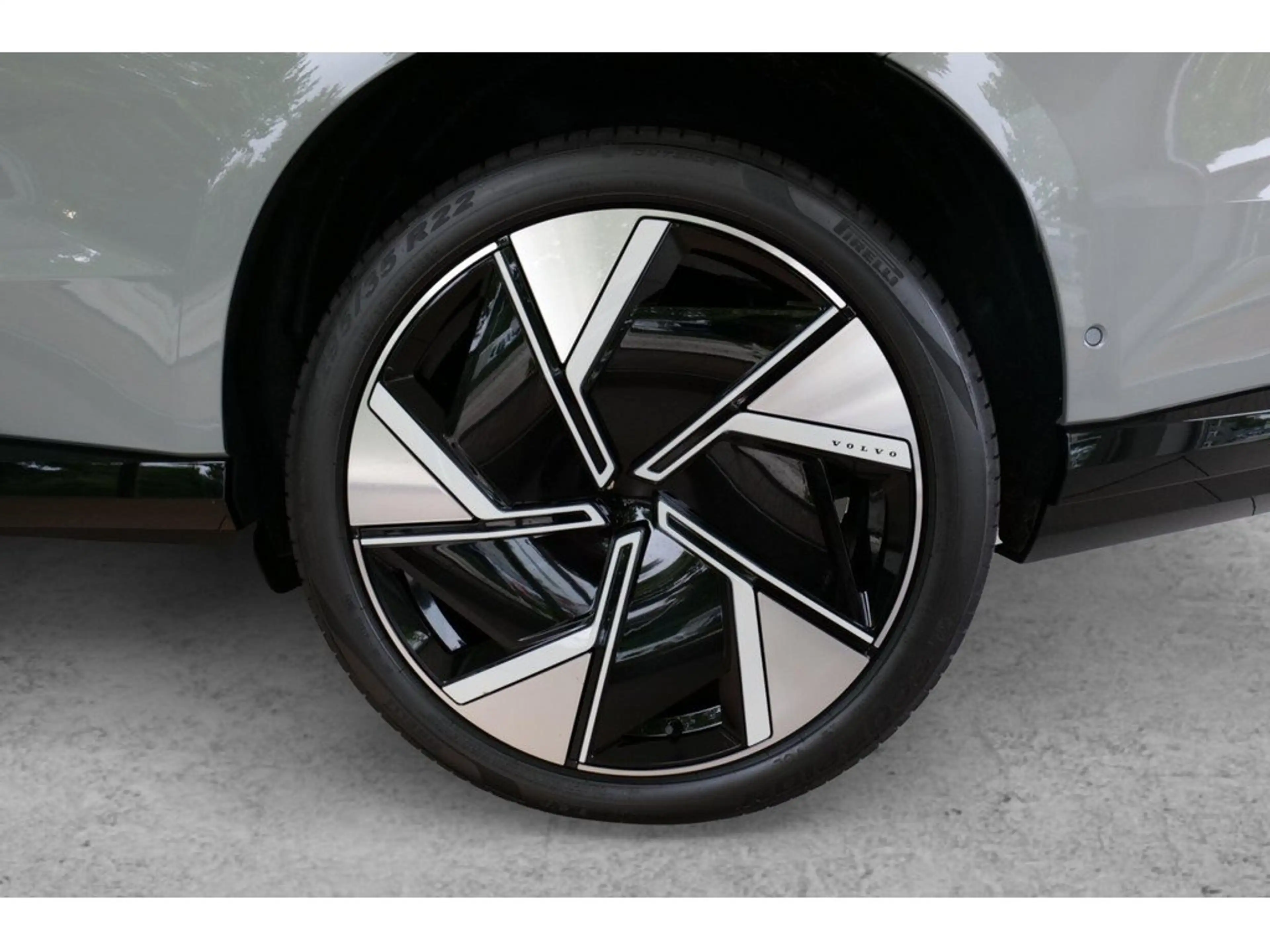 Volvo EX90 Ultra Performance Pure Electric AWD — photo 7