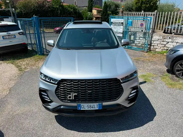 DR Automobiles DR6.0 view 6