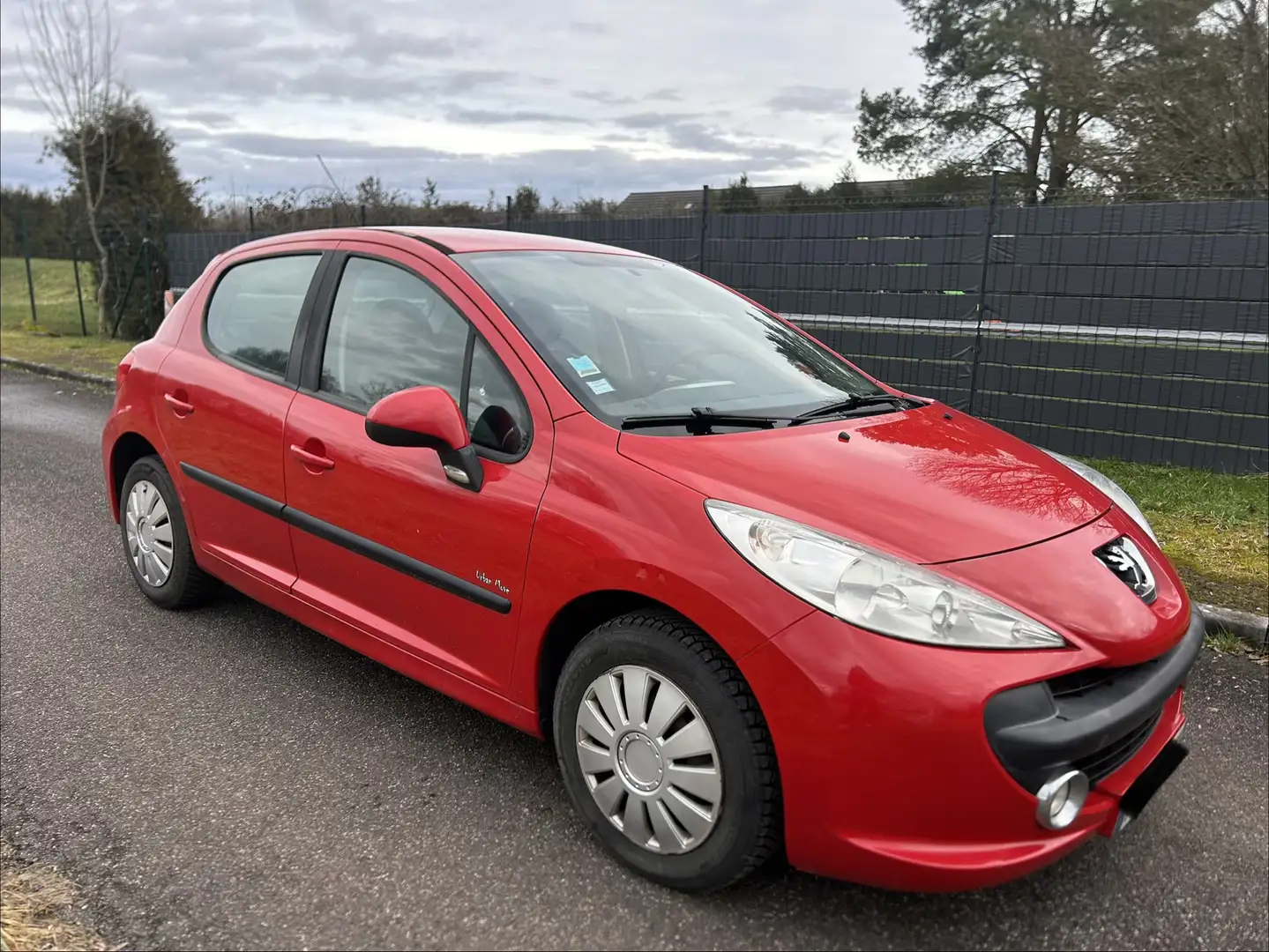 Peugeot 207 1.4 VTi 16V 95ch Premium Pack - 1