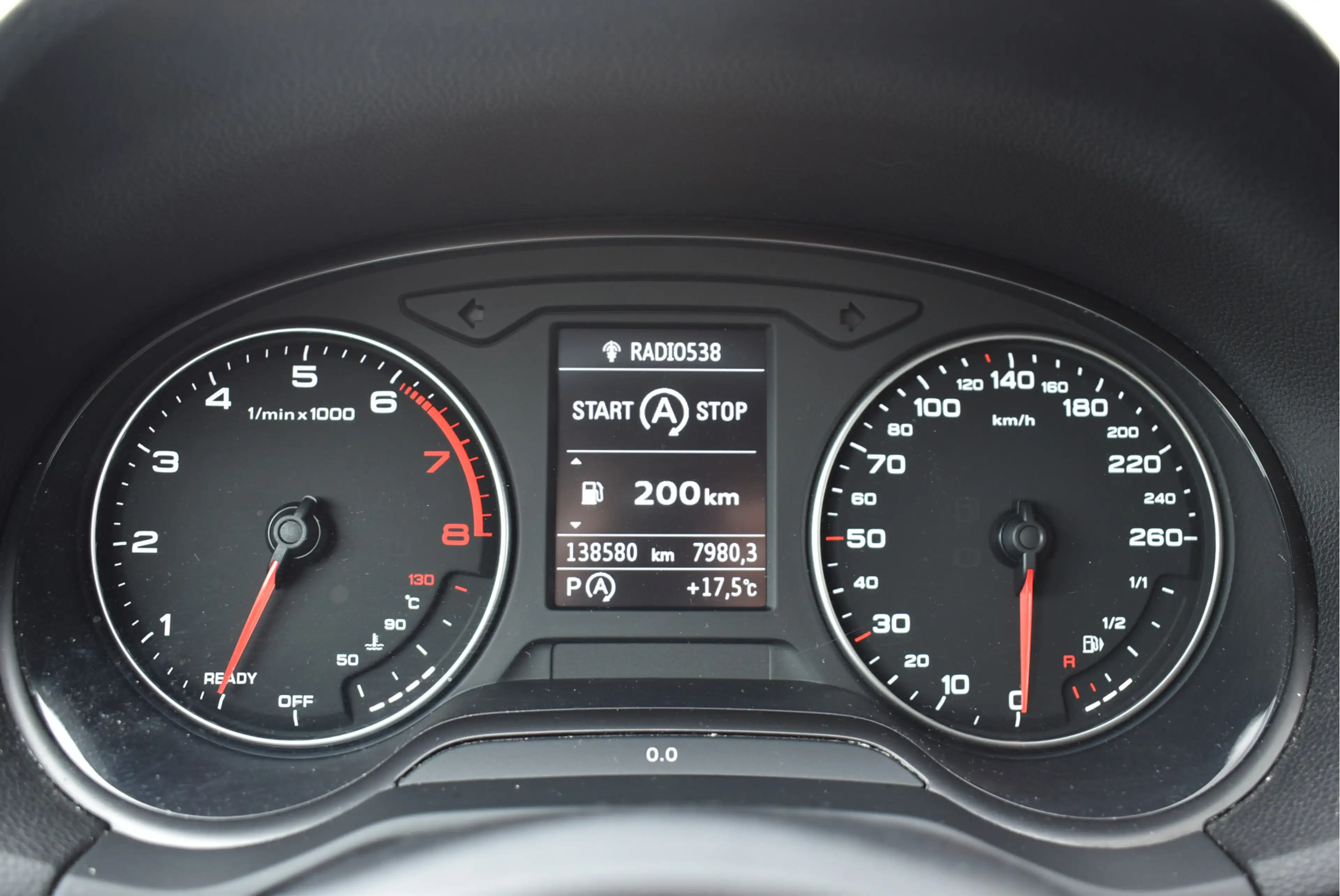 Audi Q2 1.4 TFSI CoD Design Stoelverwarming, Cruise contro — photo 28