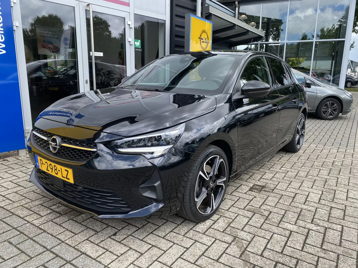 Opel Corsa 1.2 100PK GS Line | LED KOPLAMPEN| CLIMATE CONTROL Zwart - 2