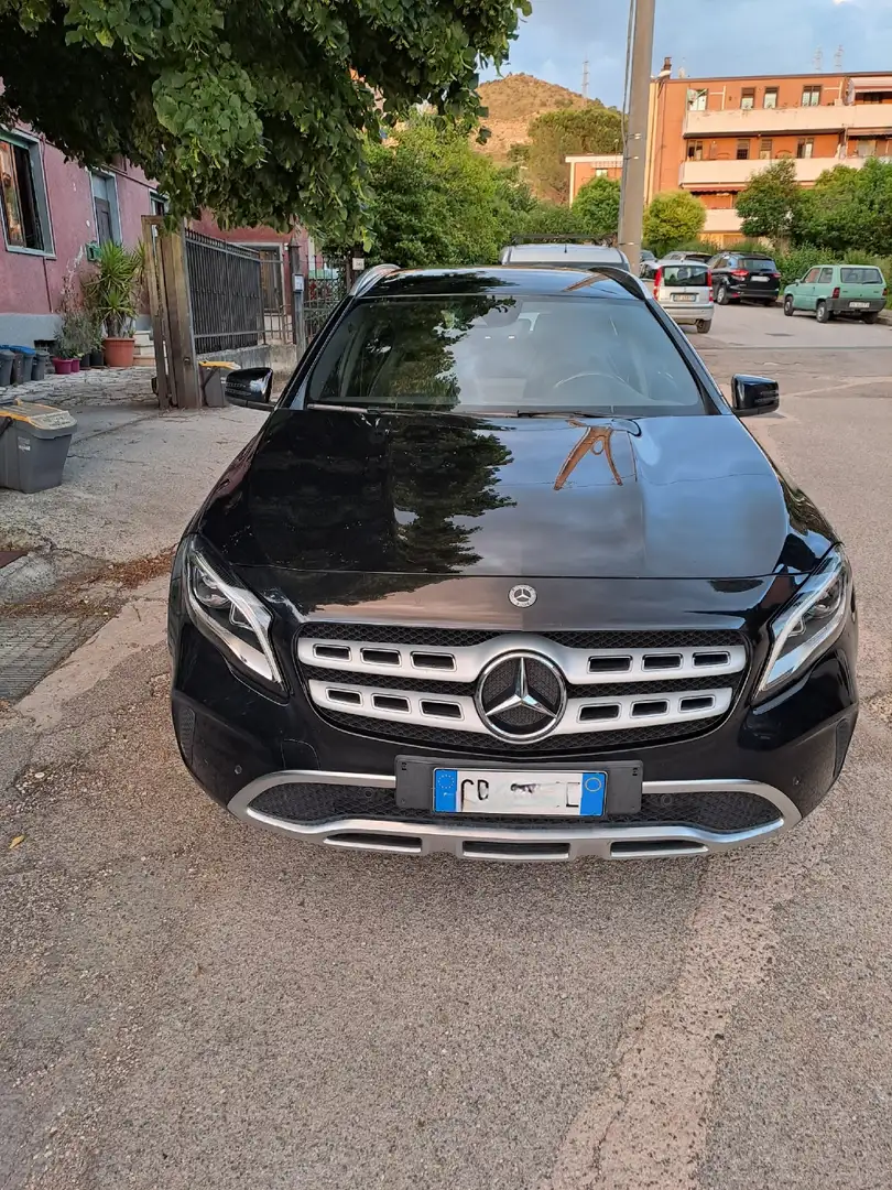 Mercedes-Benz GLA 180 d Business auto - 1