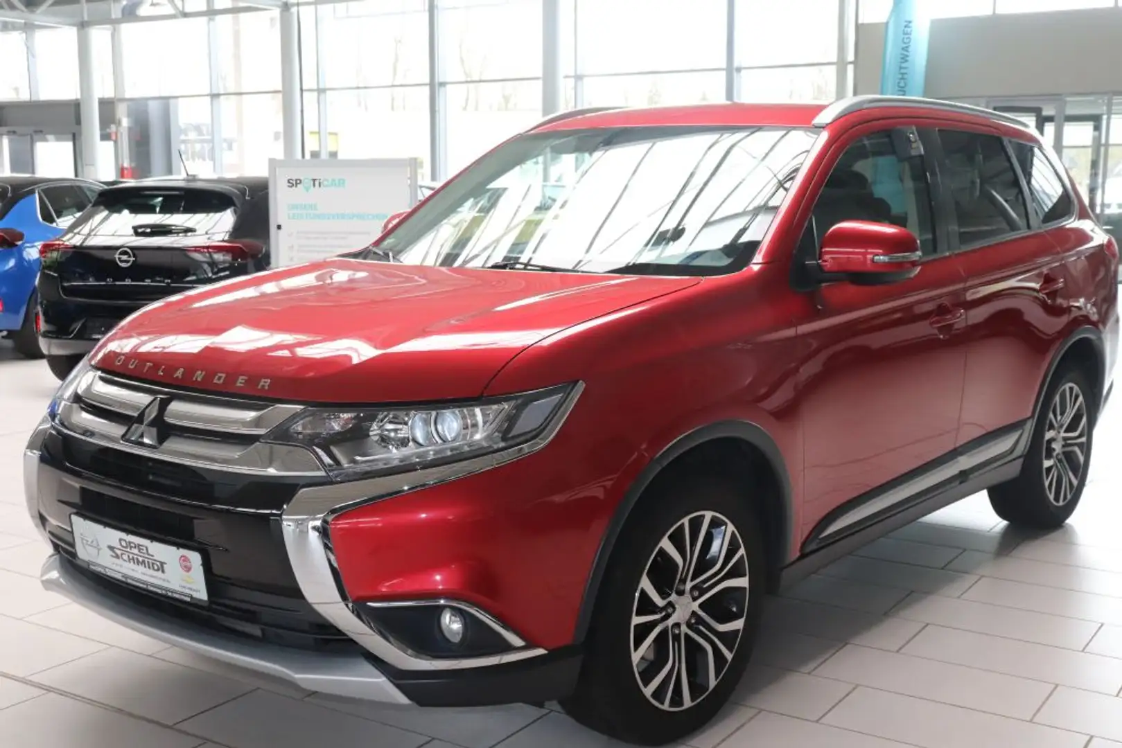 Mitsubishi Outlander 2.0 2WD CVT Edition 100 Rojo - 1