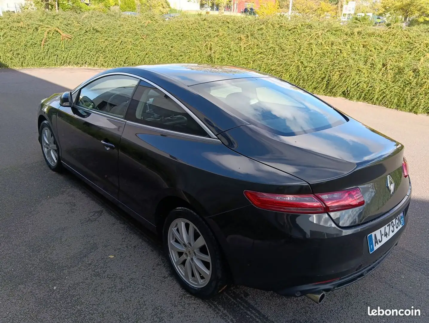 Renault Laguna Belle coupe dci 2010 black edition revise parfait etat garanti reprise Noir - 2
