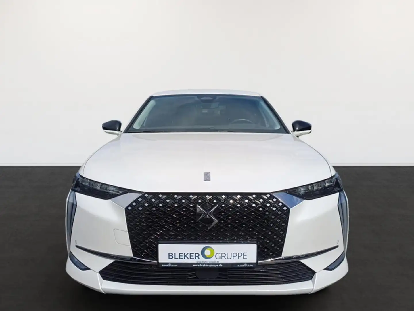 DS Automobiles DS 4 PureTech 130 Trocadero Weiß - 2