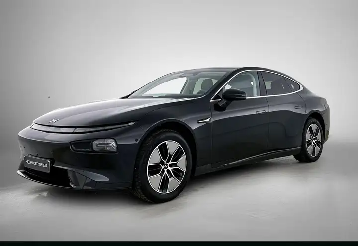 XPENG P7