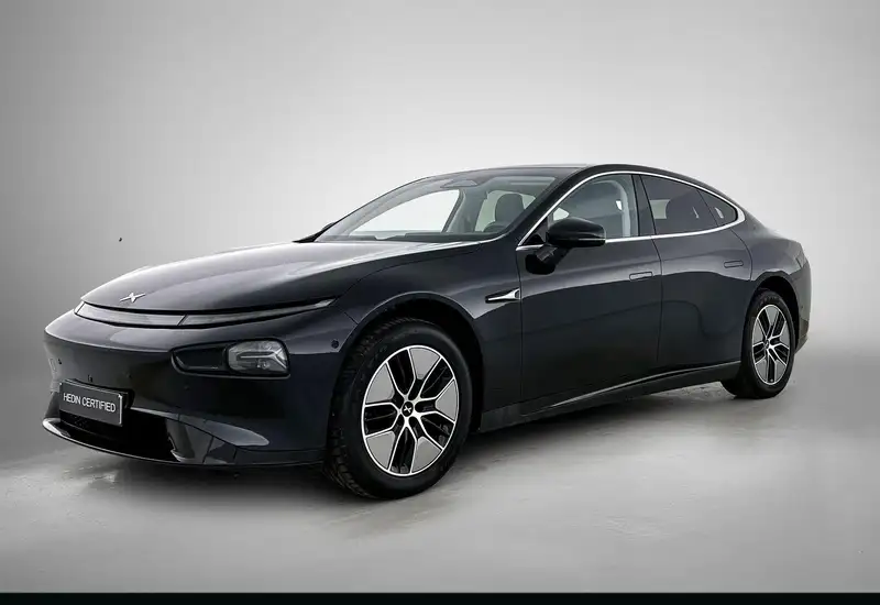 Xpeng P7