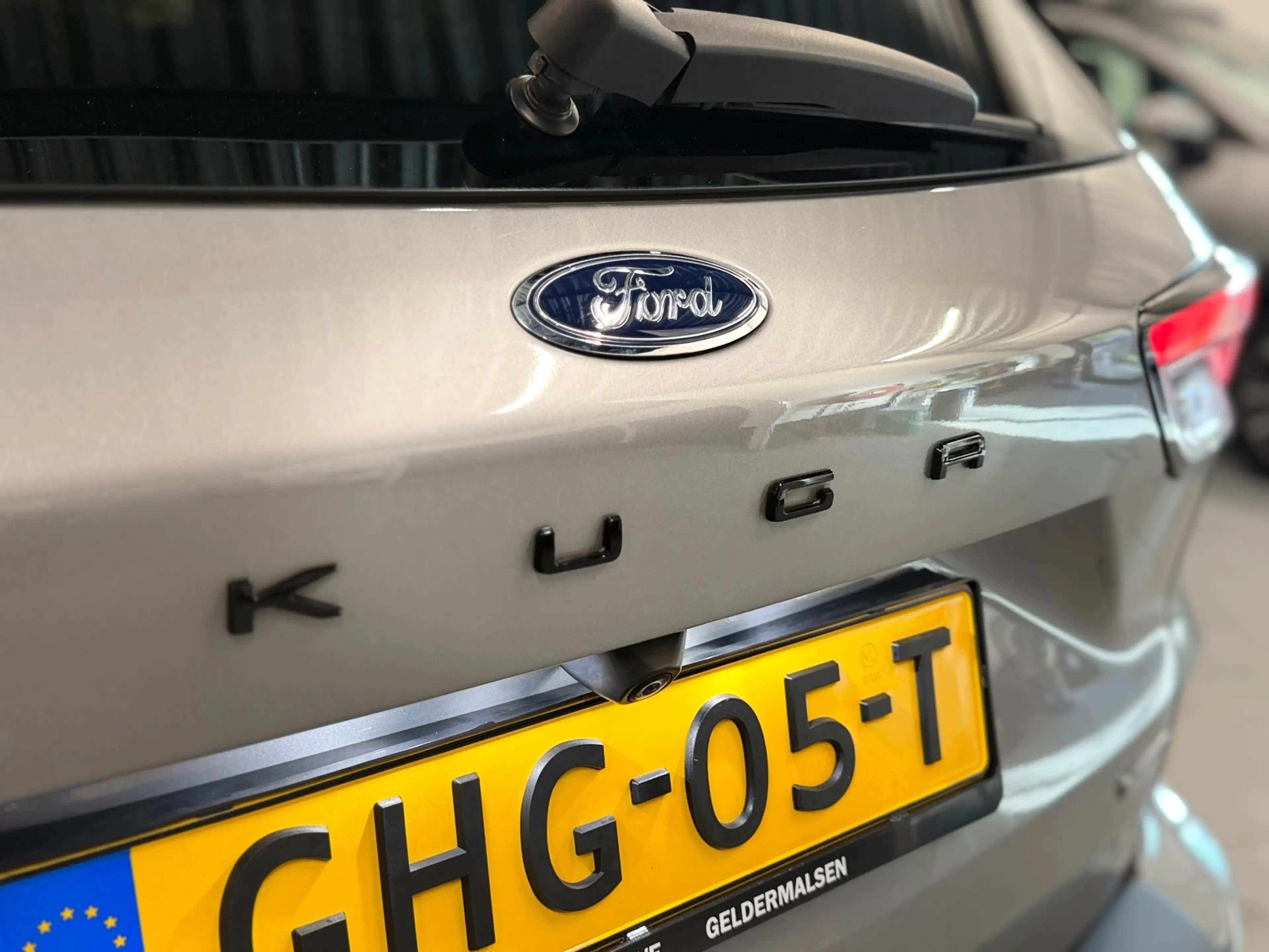 Ford Kuga 2.5 PHEV GRAPHITE TECH EDITION | BLACK-PACK | TREK — photo 29