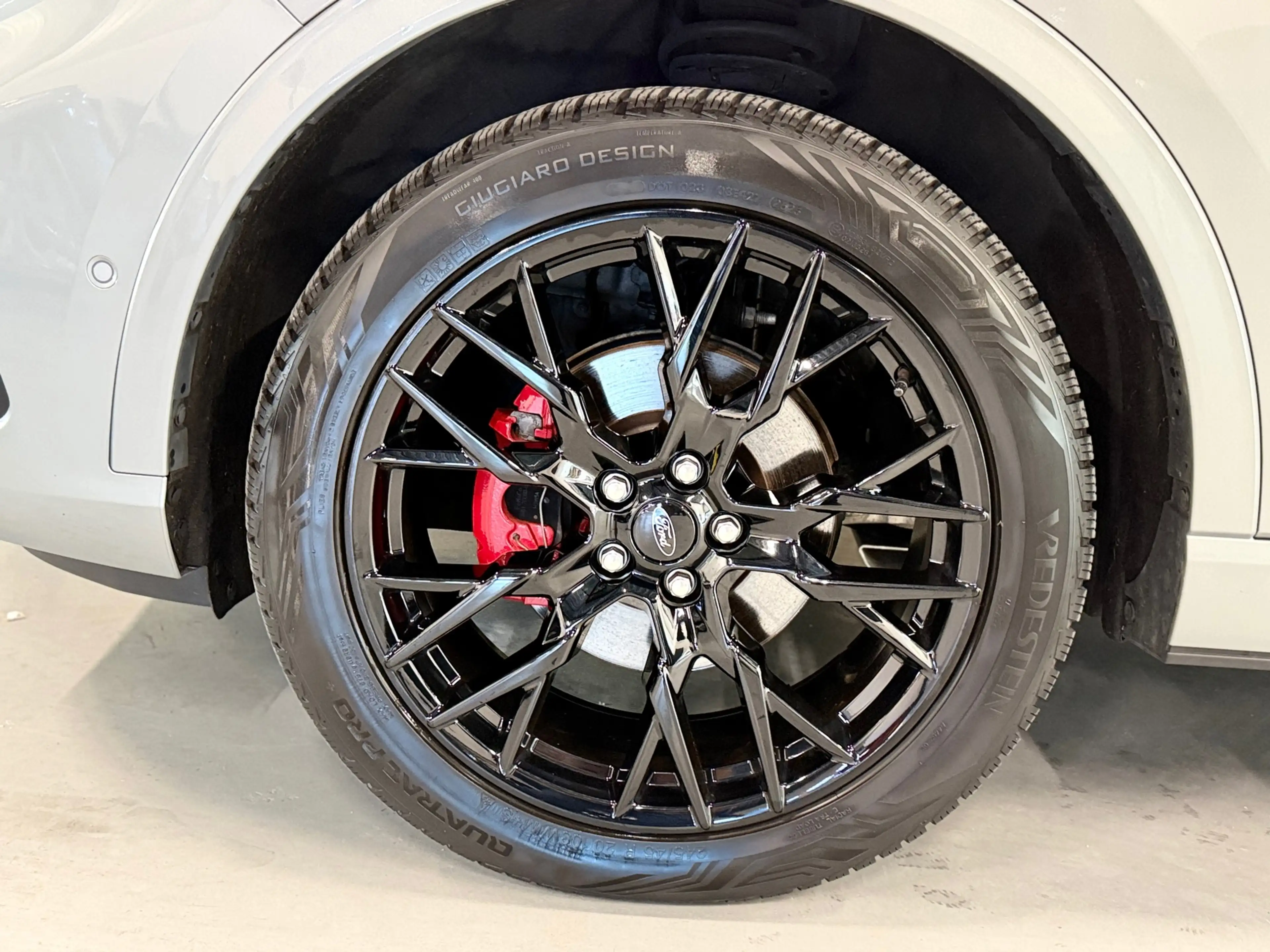 Ford Kuga 2.5 PHEV GRAPHITE TECH EDITION | BLACK-PACK | TREK — photo 3