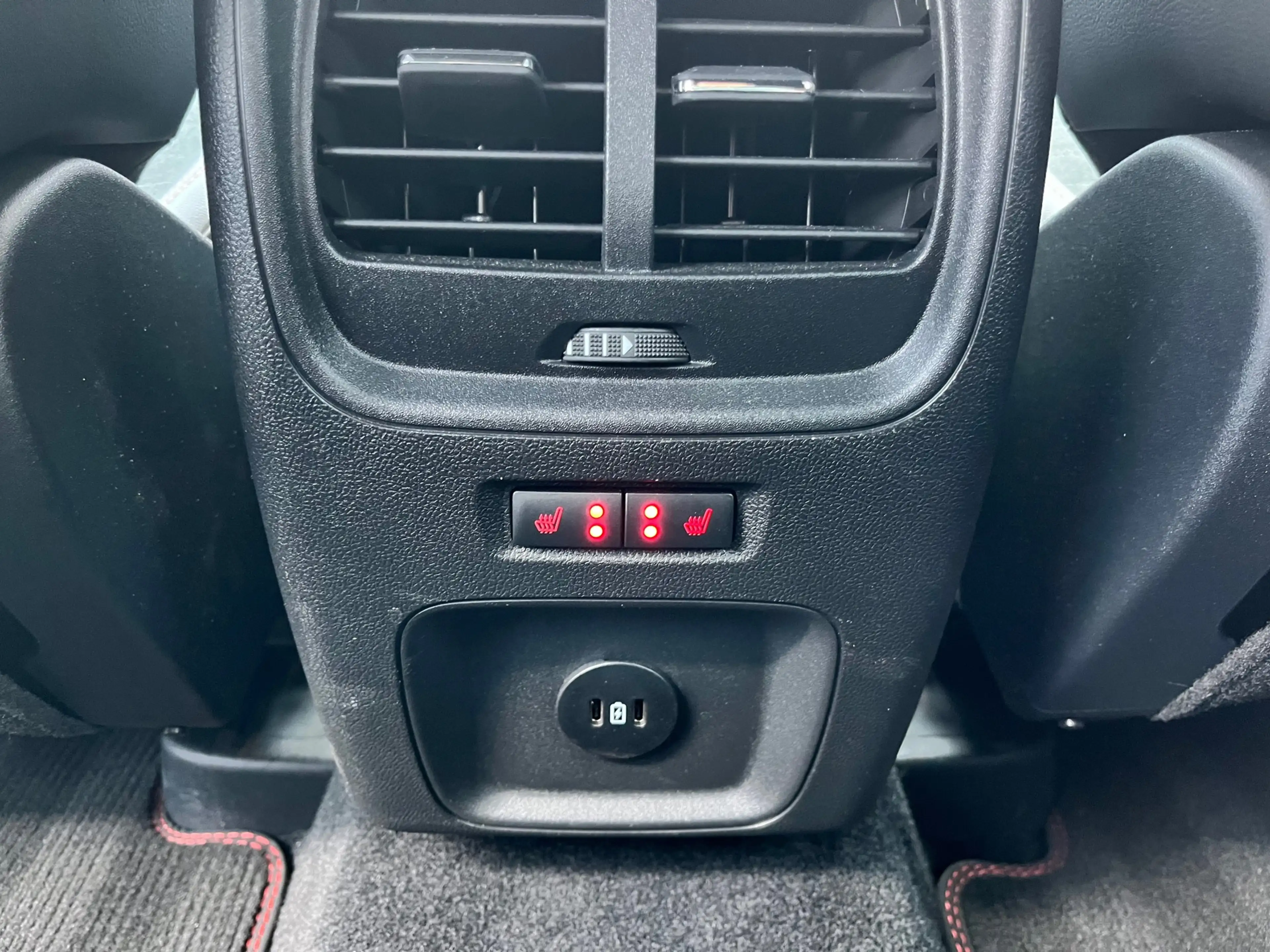 Ford Kuga 2.5 PHEV GRAPHITE TECH EDITION | BLACK-PACK | TREK — photo 49