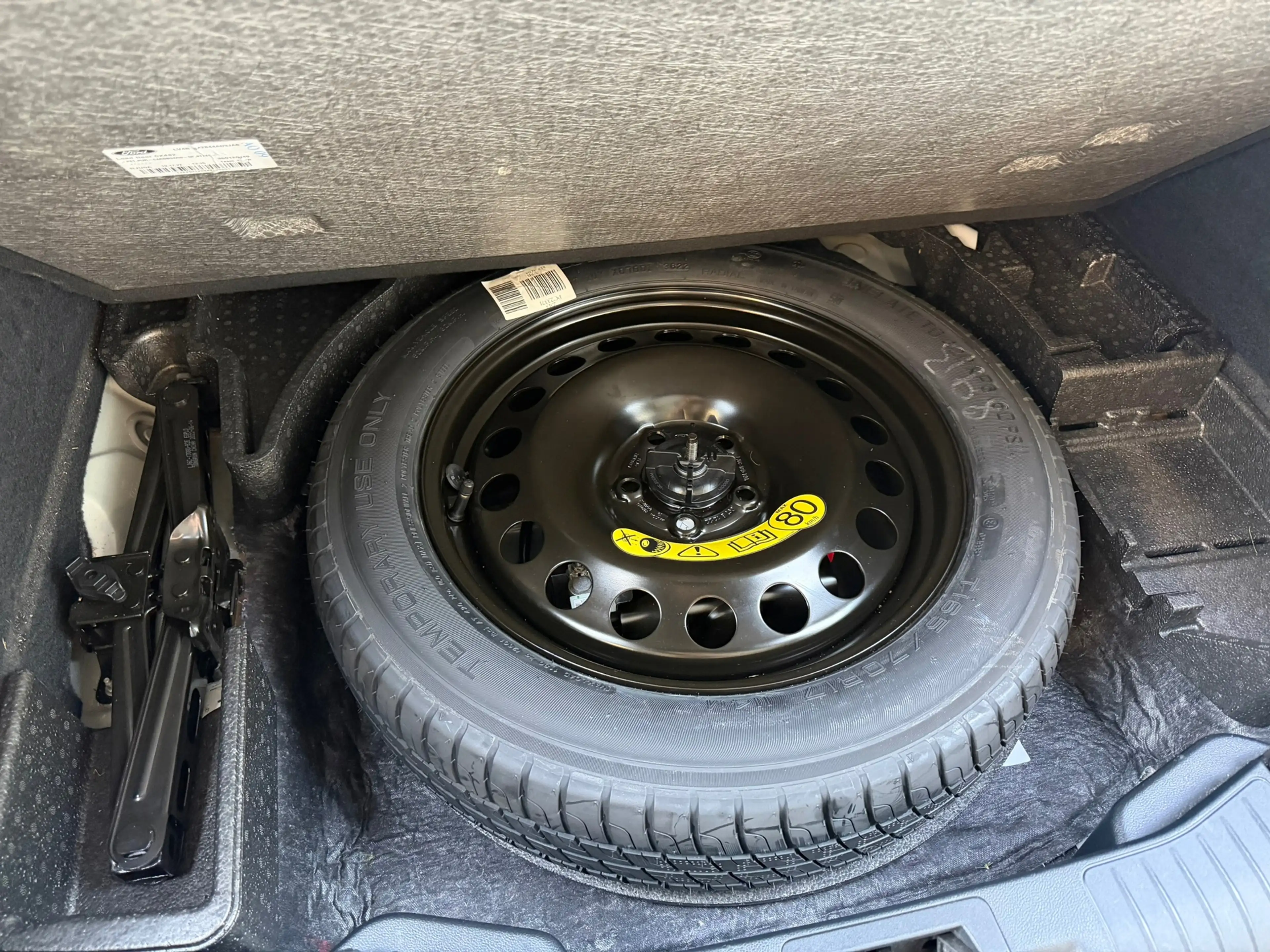 Ford Kuga 2.5 PHEV GRAPHITE TECH EDITION | BLACK-PACK | TREK — photo 44