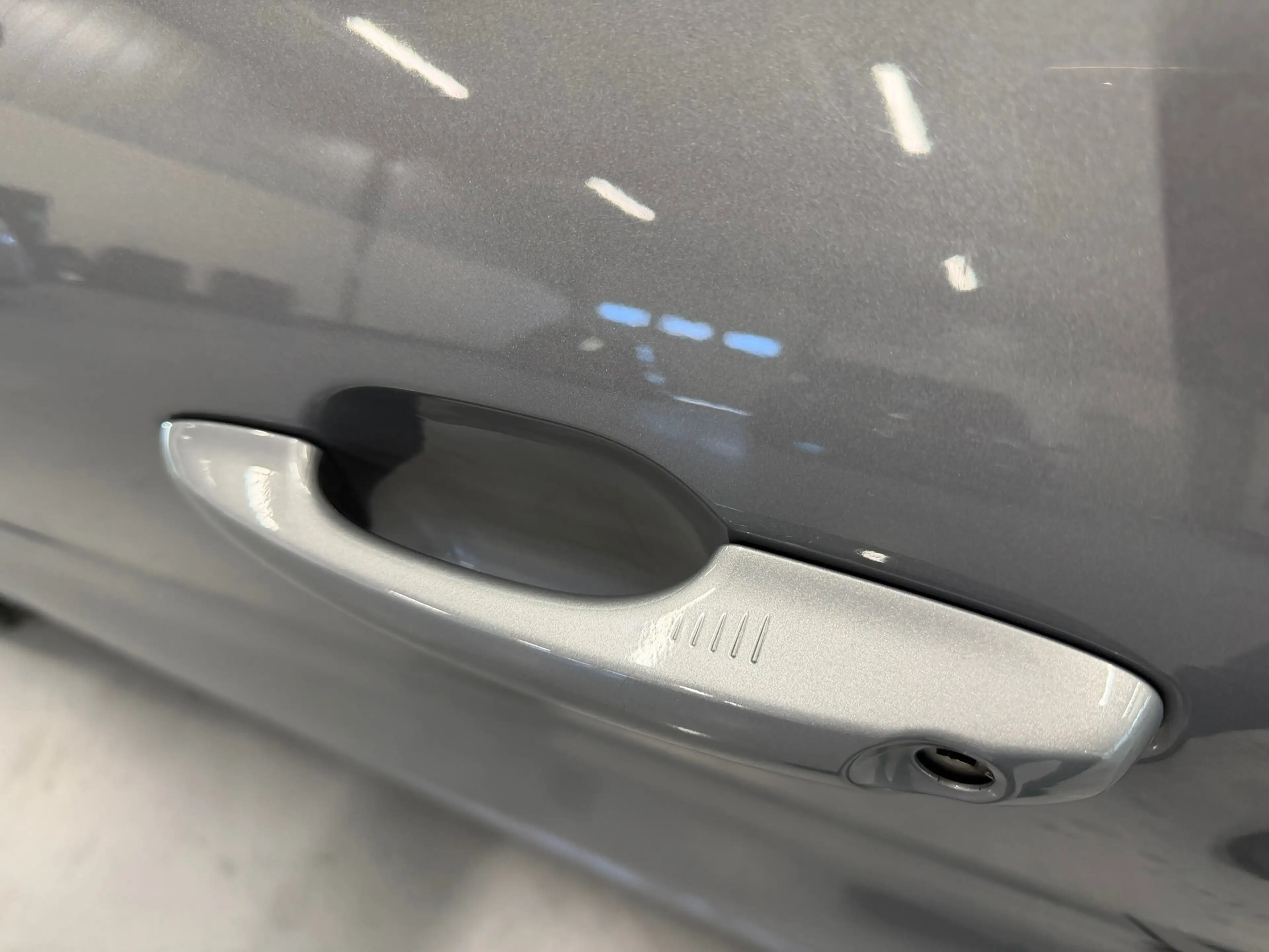 Ford Kuga 2.5 PHEV GRAPHITE TECH EDITION | BLACK-PACK | TREK — photo 6