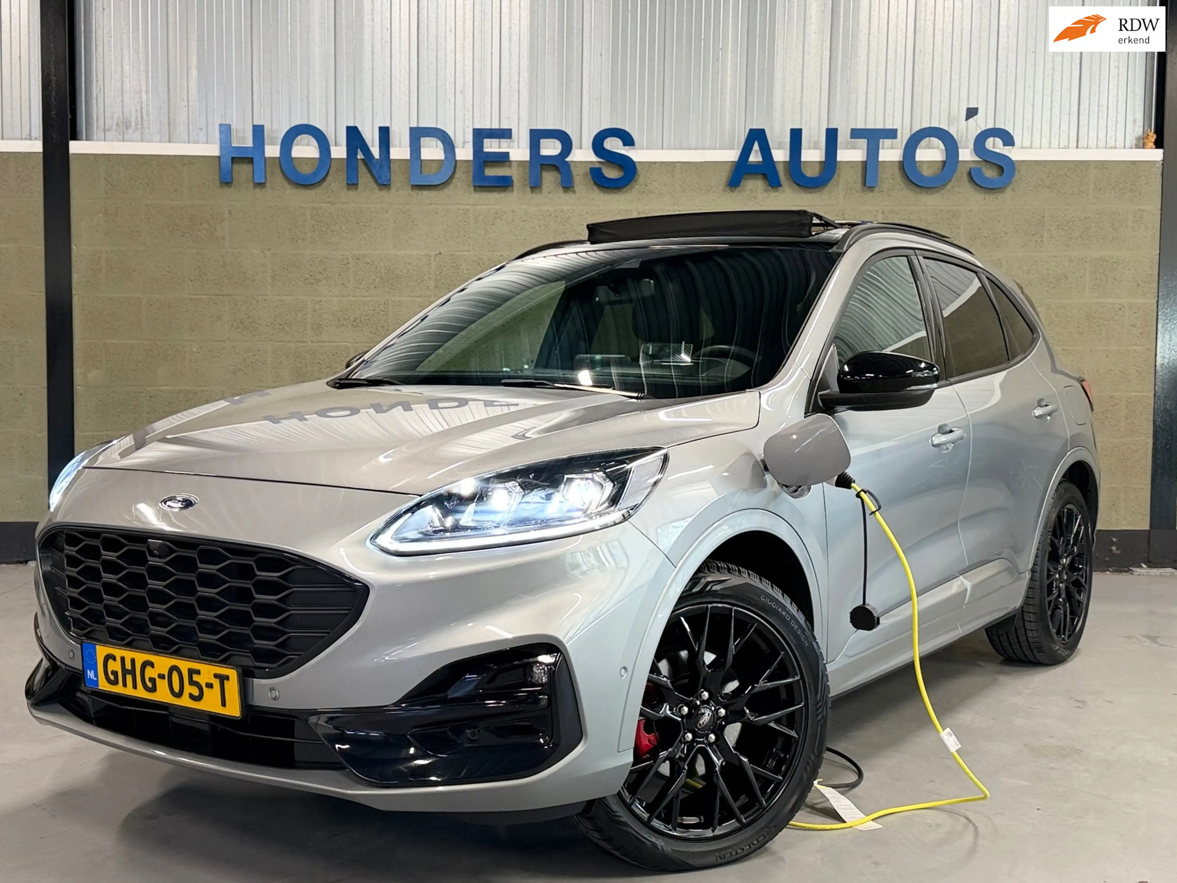 Ford Kuga 2.5 PHEV GRAPHITE TECH EDITION | BLACK-PACK | TREK