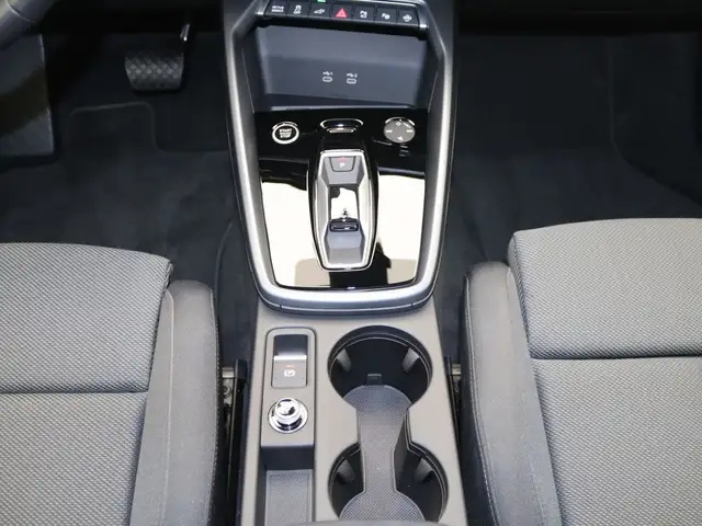 Audi A3 view 13