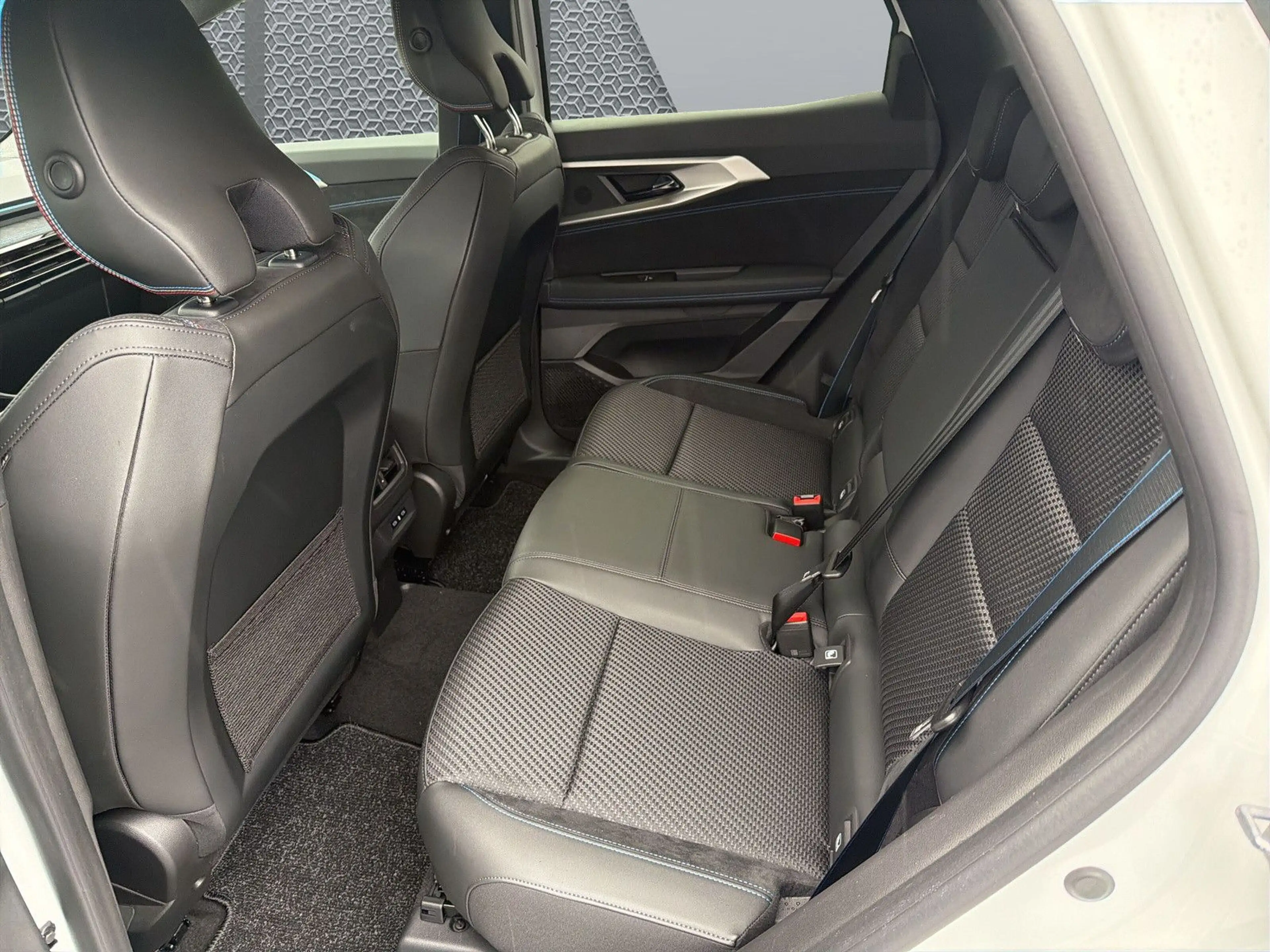 Renault Austral Esprit Alpine Mild Hybrid 150 Automatik — photo 7