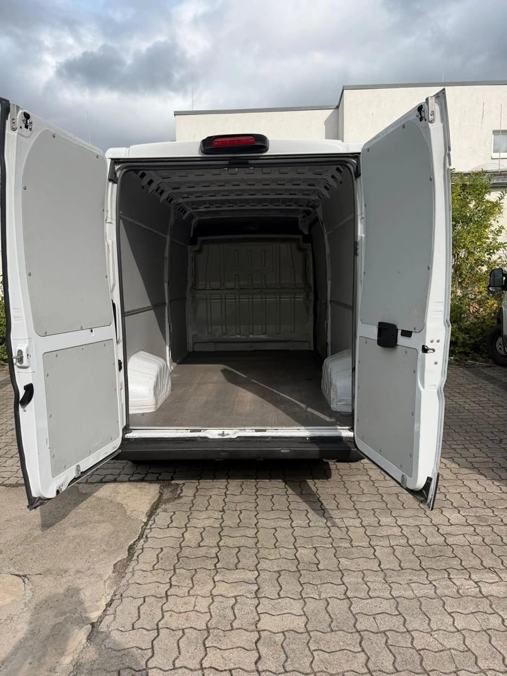 Fiat Ducato NEUER MOTOR L4H2 — photo 5