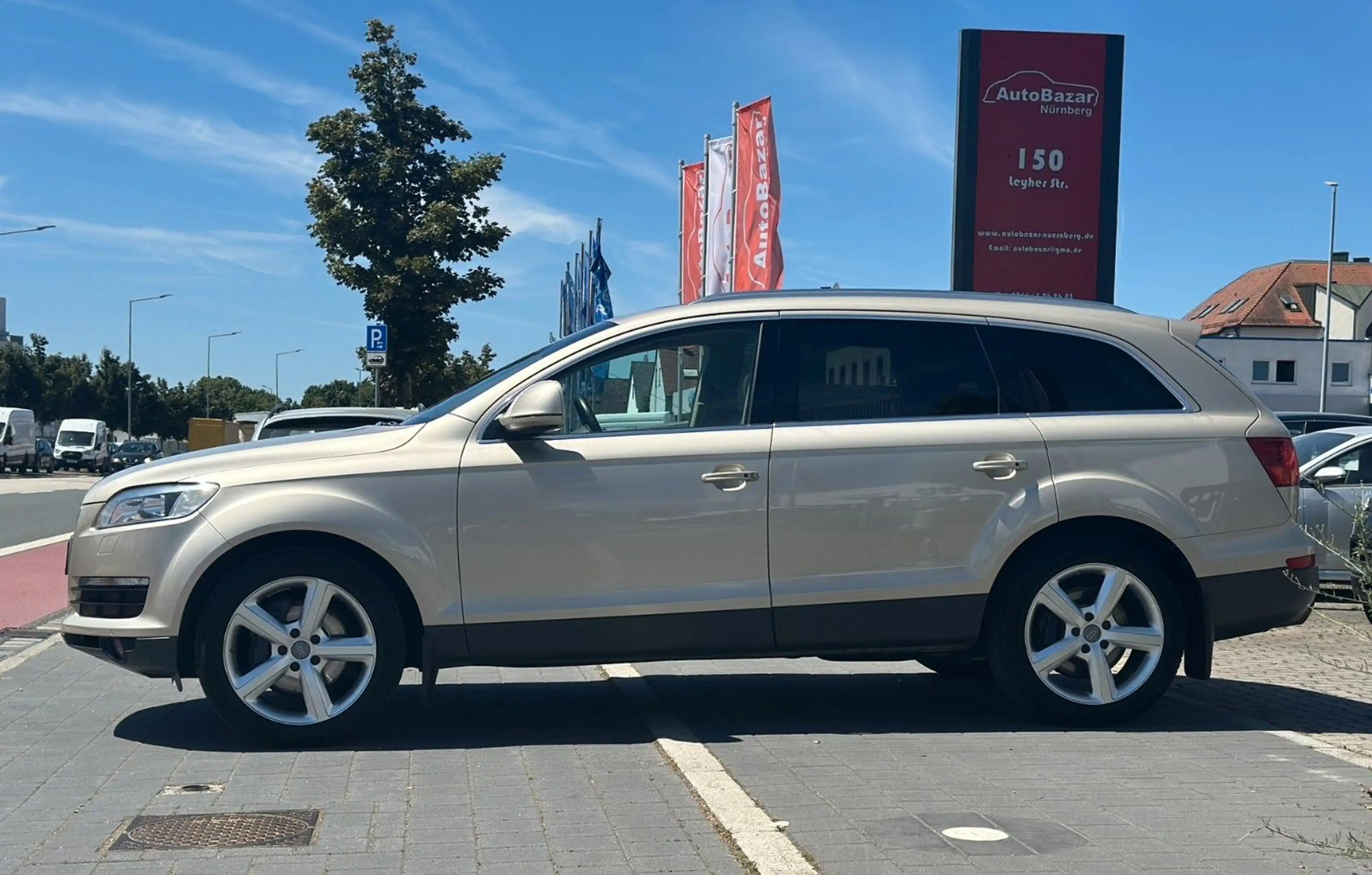 Audi Q7 4.2 FSI quattro / 1+ Hand / Leder / Pano — photo 2