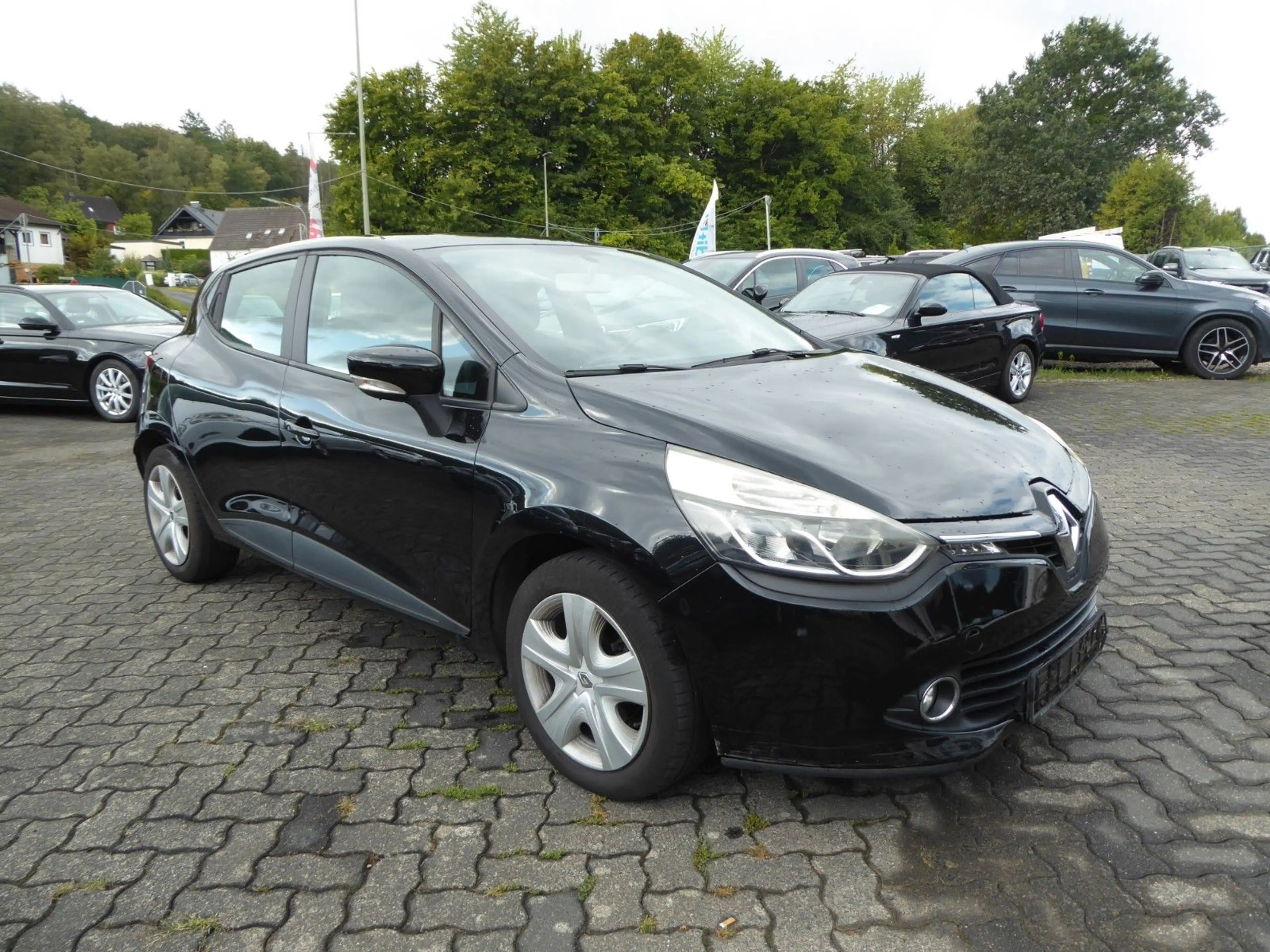 Renault Clio IV Dynamique — photo 3