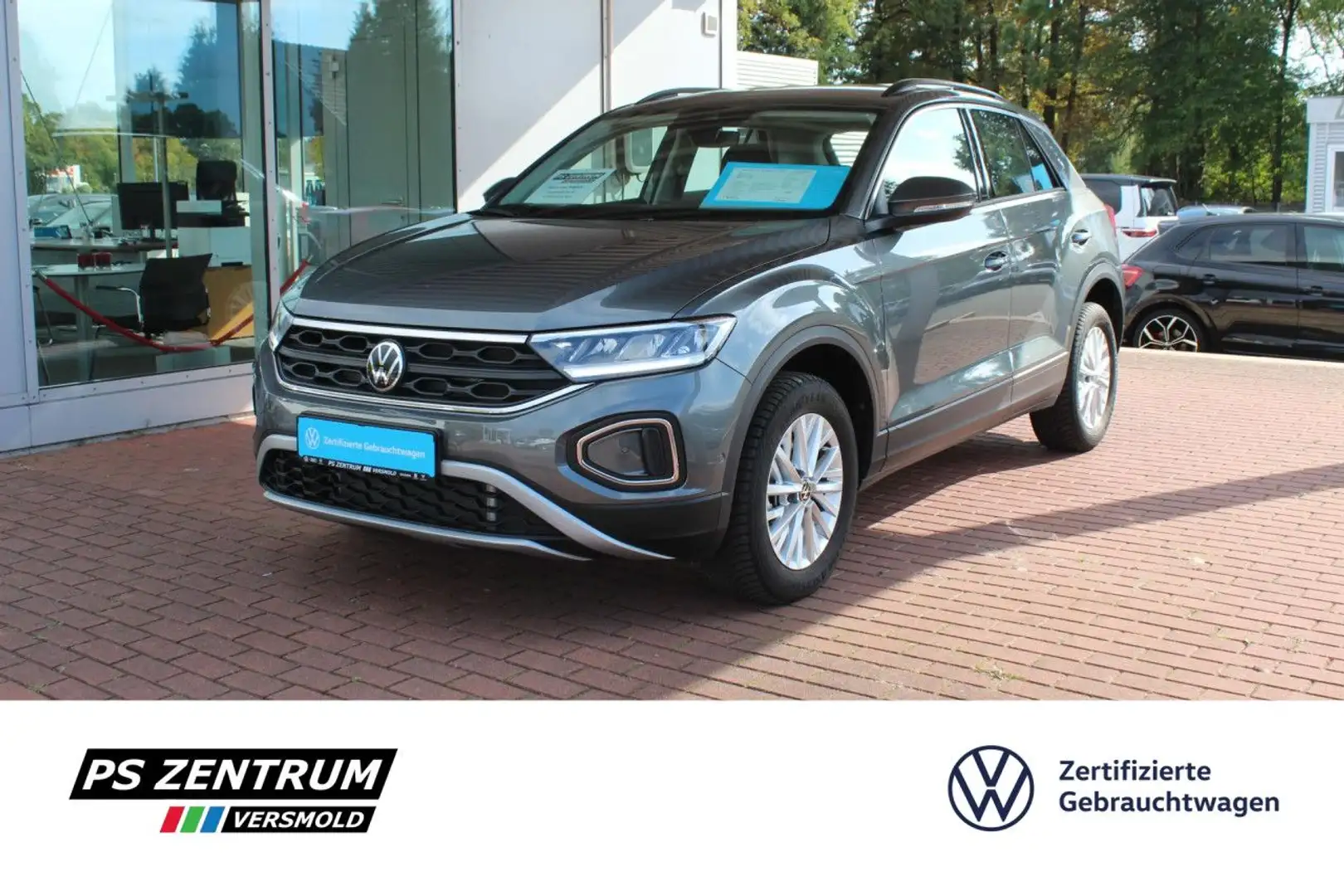 Volkswagen T-Roc 1.5 TSI DSG Life STDh. CAM NAVI GJR LED Gris - 1