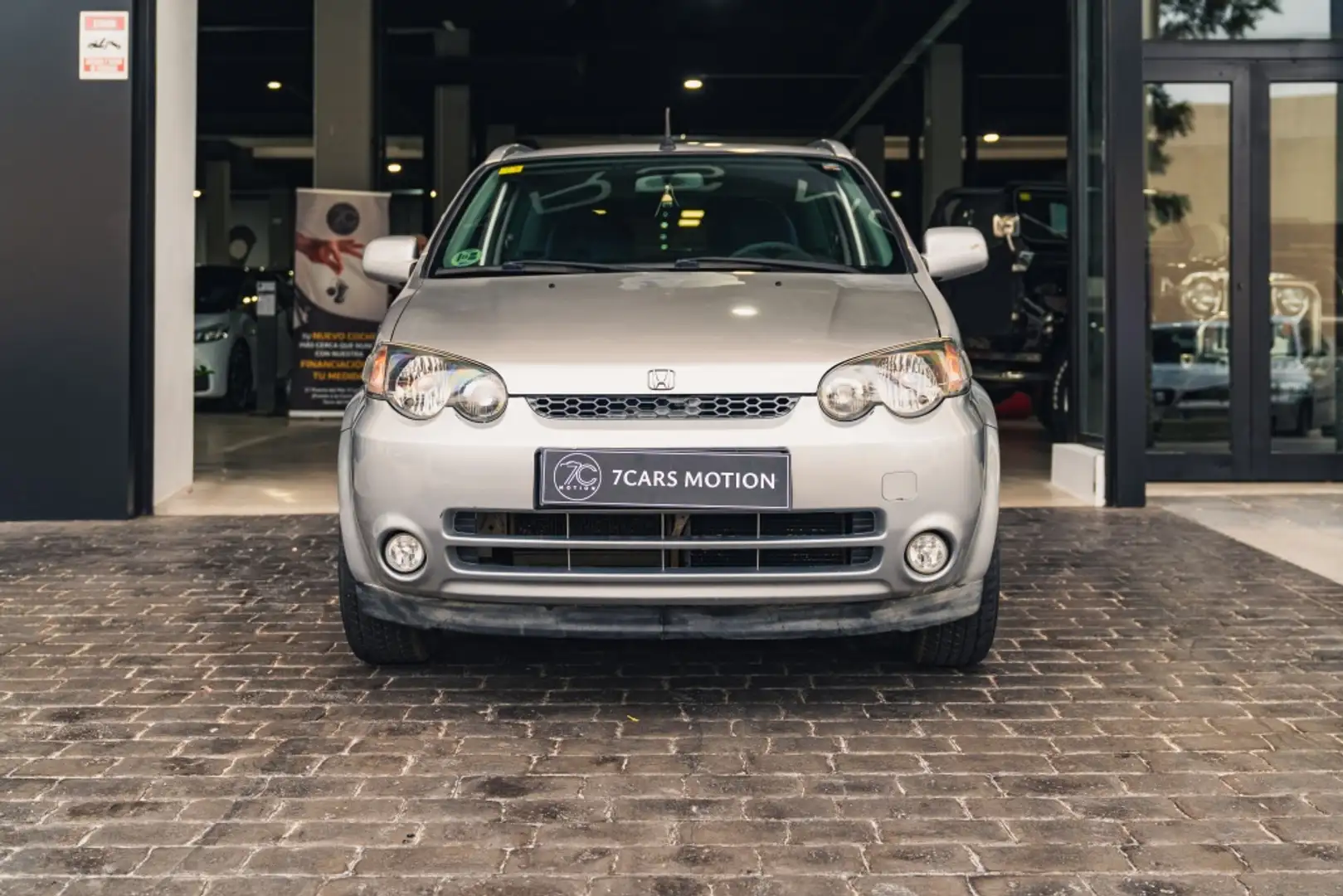 Honda HR-V 1.6i VTEC 4WD Szary - 2