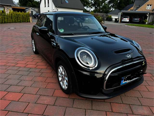 MINI Cooper SE Classic Trim